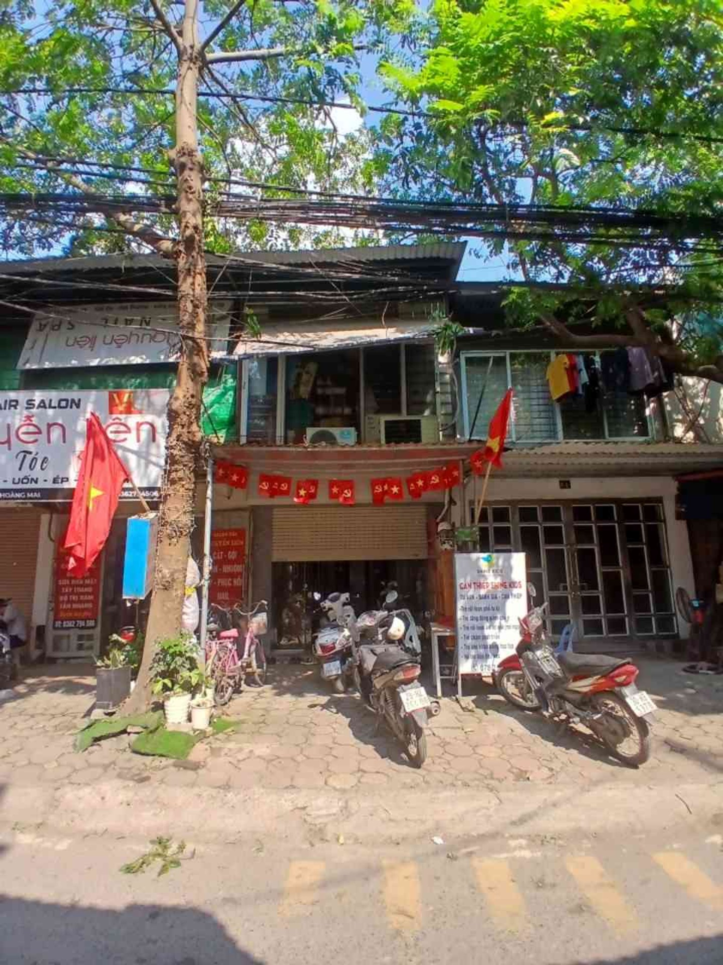 Bán nhà Lĩnh Nam - diện tích 30m2 2 tầng - Ô tô tránh nhau - giá 3 tỷ