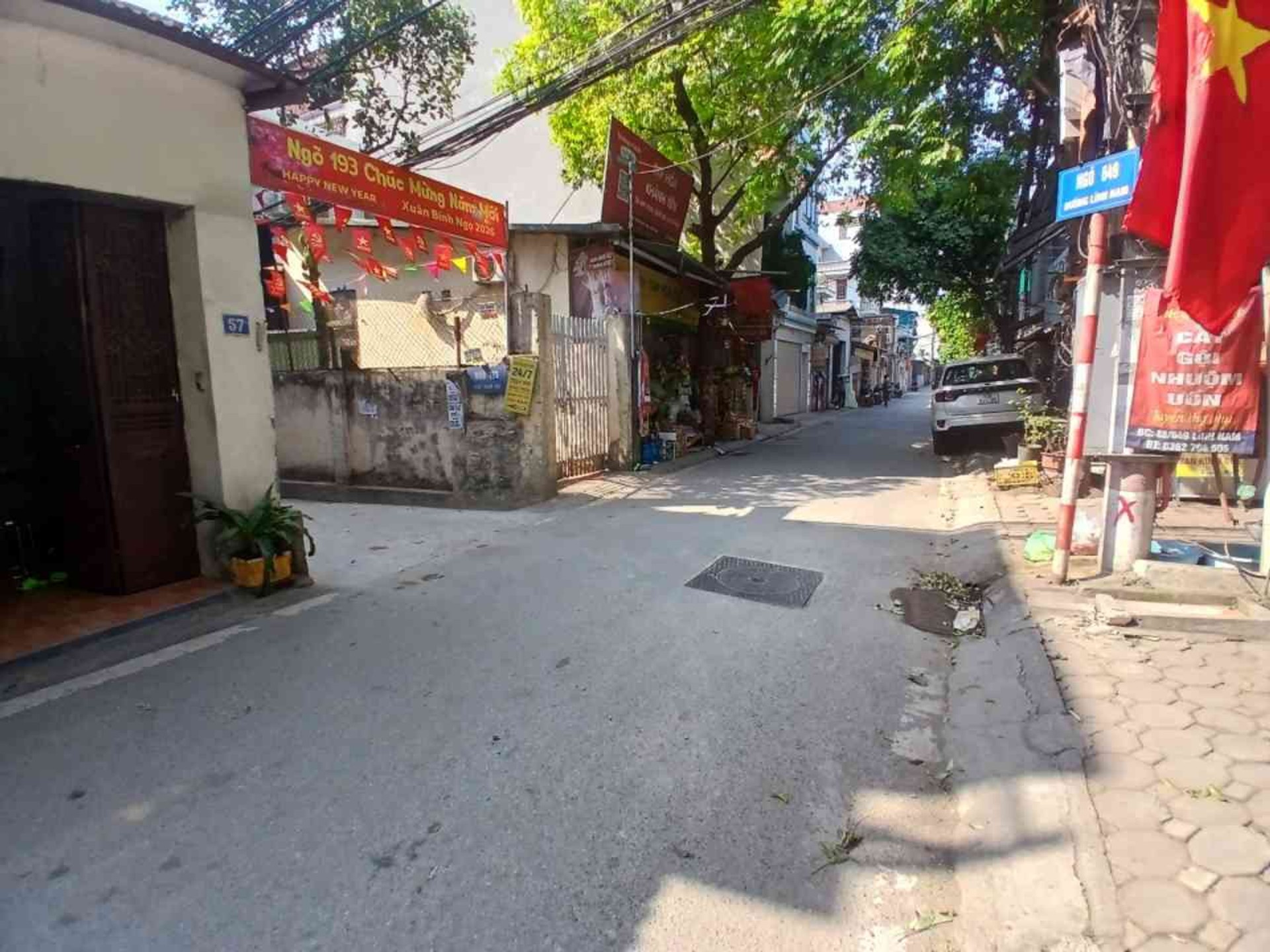 Bán nhà Lĩnh Nam - diện tích 30m2 2 tầng - Ô tô tránh nhau - giá 3 tỷ