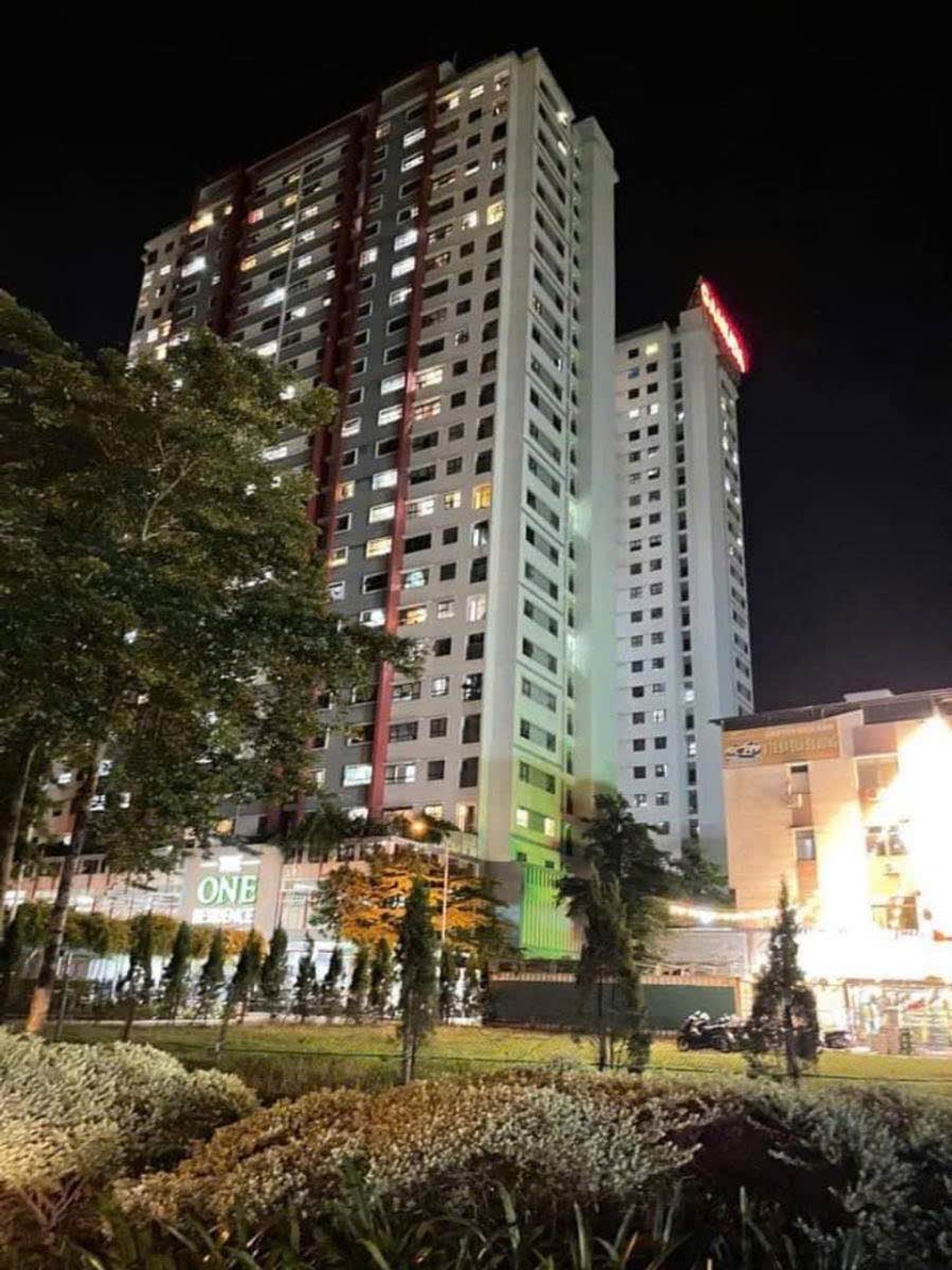 Bán nhà Hoàng Mai - diện tích 62m2 4 tầng - Nhà đẹp hiếm có - giá 5,6 tỷ