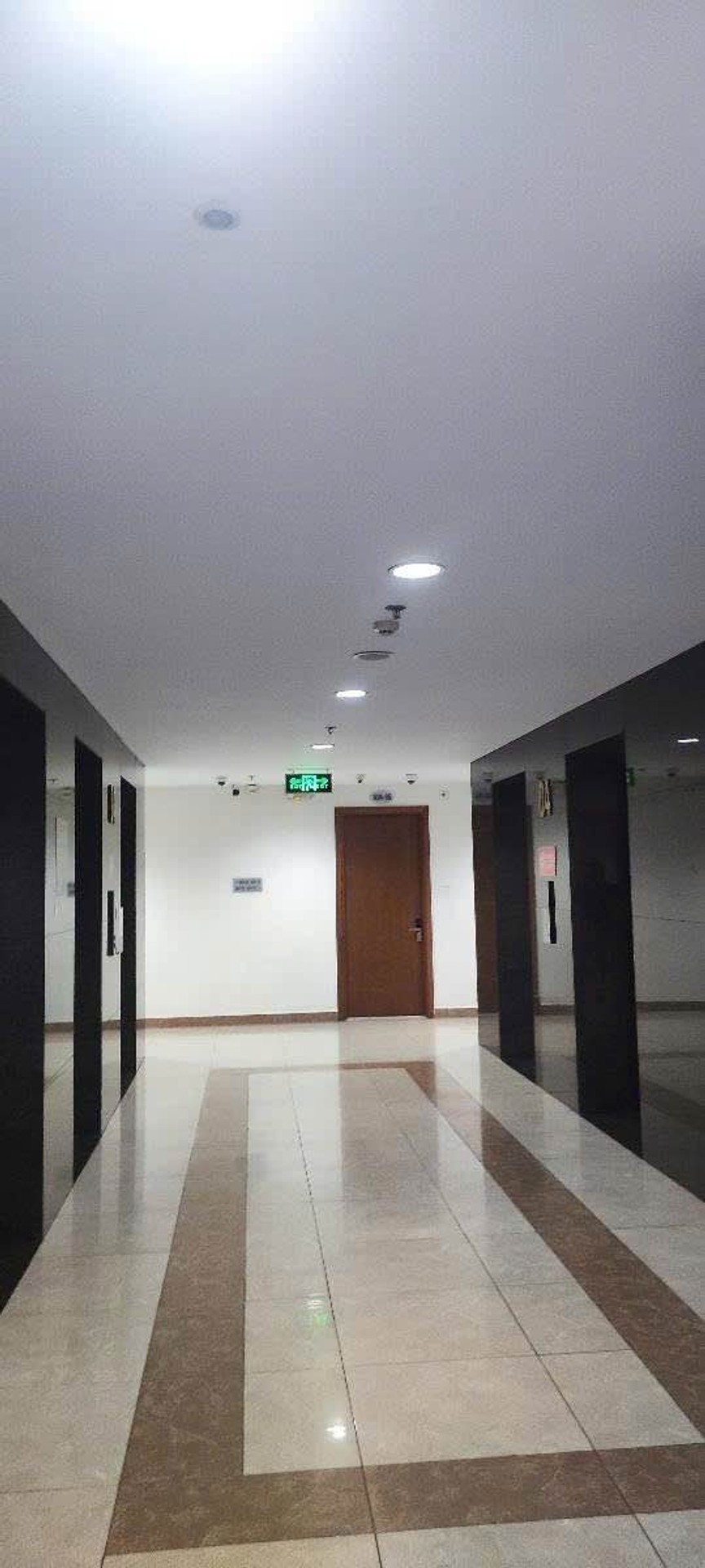 Bán nhà Hoàng Mai - diện tích 62m2 4 tầng - Nhà đẹp hiếm có - giá 5,6 tỷ
