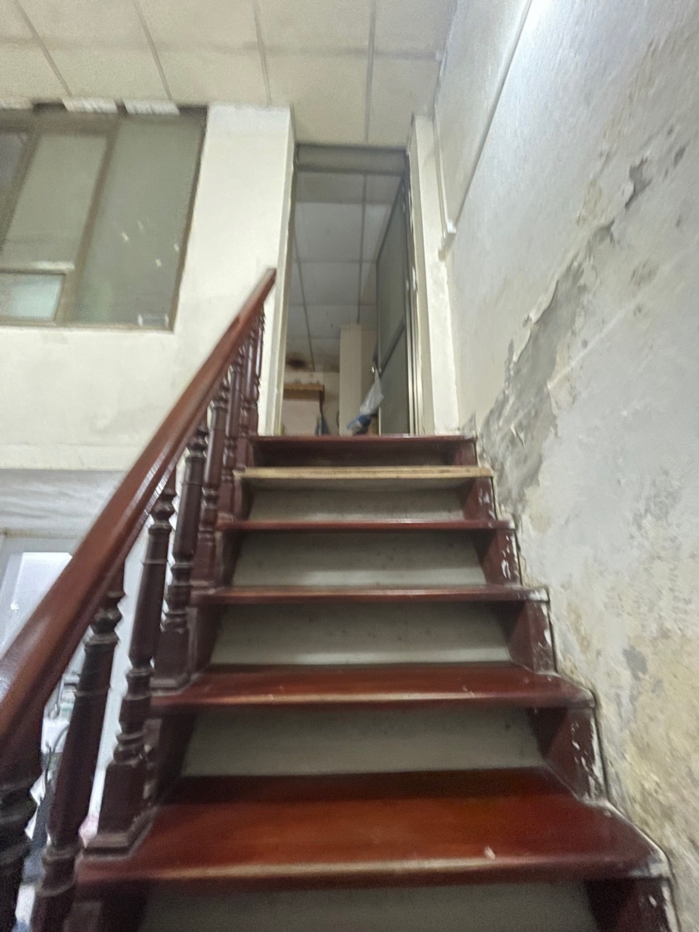 Bán nhà Định Công Thượng - diện tích 30m2 1 tầng - Nhà cũ, cần khách thiện chí - giá 1,65 tỷ