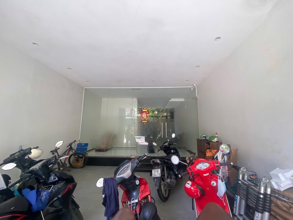 Bán nhà Tổng cục V Bộ Công An - diện tích 100m2 6 tầng - Ô TÔ TRÁNH - giá 35 tỷ