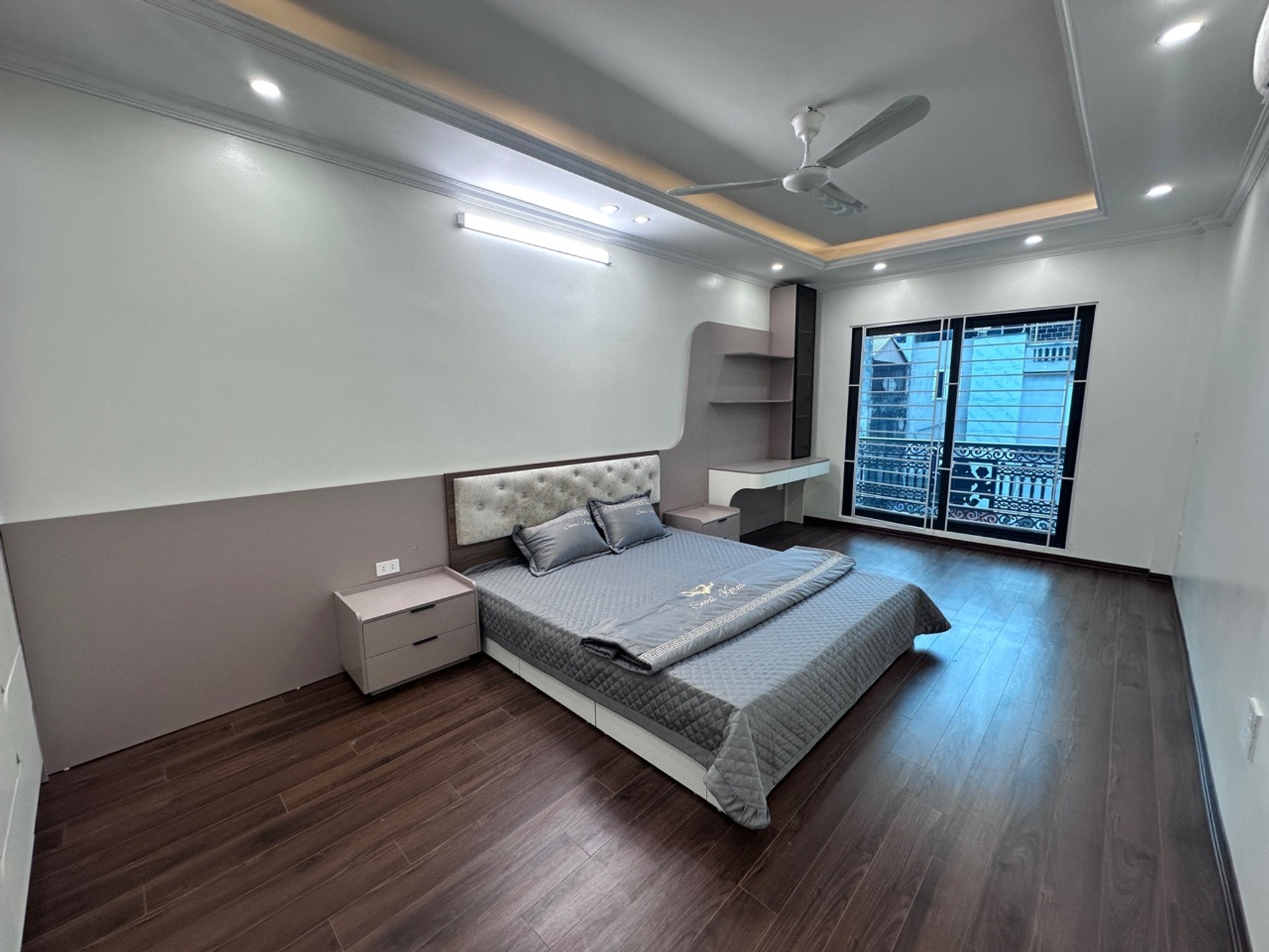 Bán nhà Lương Yên - diện tích 55m2 6 tầng - thang máy, full nội thất - giá 15,5 tỷ