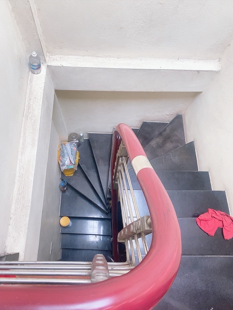 Bán nhà Minh Khai - diện tích 31m2 3 tầng - Mặt phố kinh doanh - giá 8 tỷ