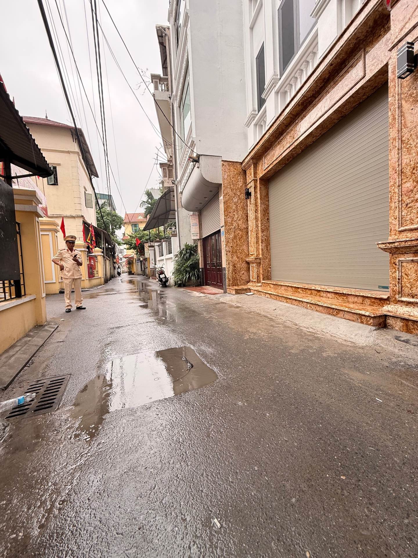 Bán nhà Nguyễn Chính - diện tích 55m2 5 tầng - Nhà đẹp hiếm có - giá 19 tỷ