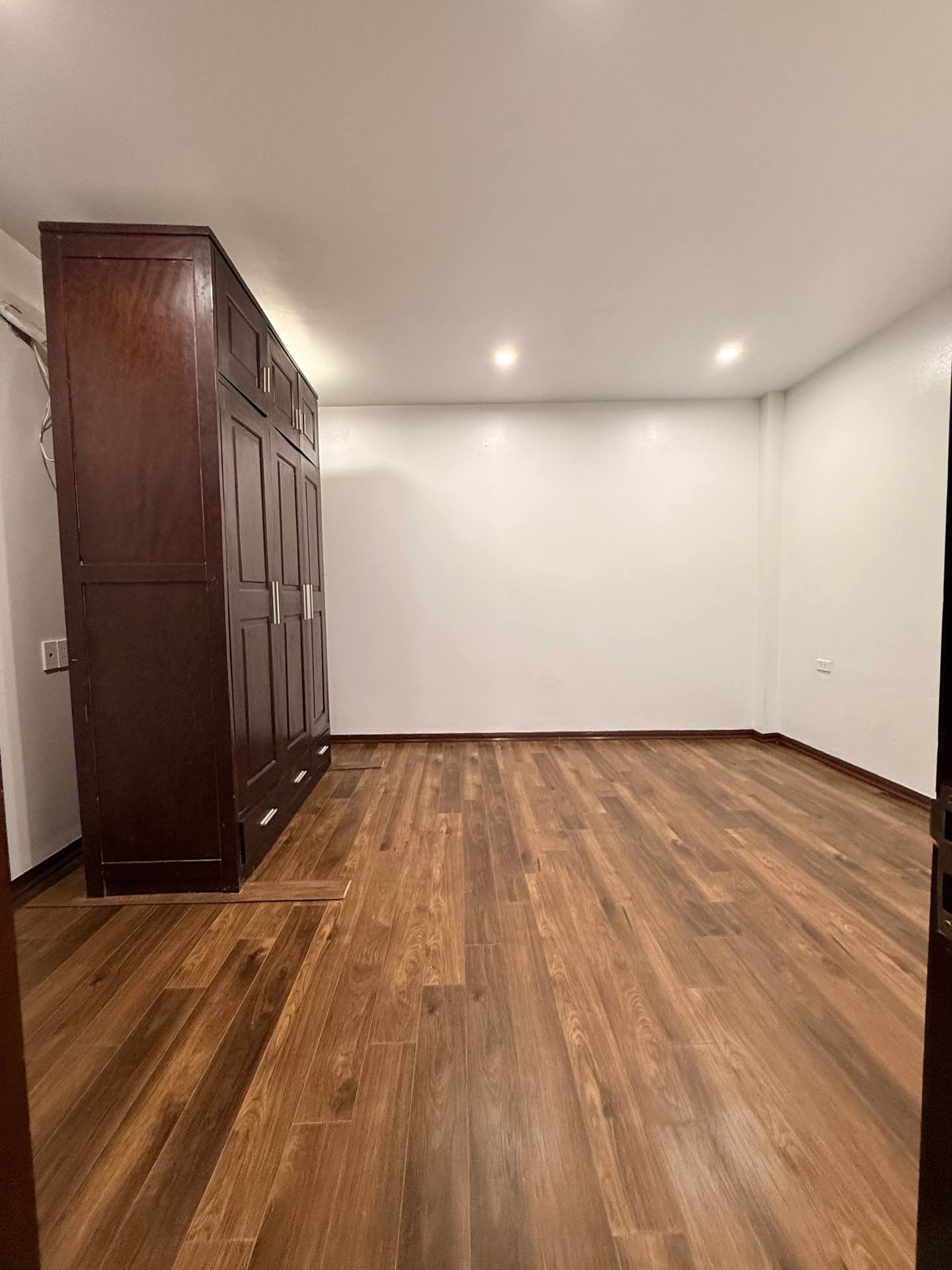Bán nhà Nguyễn Chính - diện tích 55m2 5 tầng - Nhà đẹp hiếm có - giá 19 tỷ