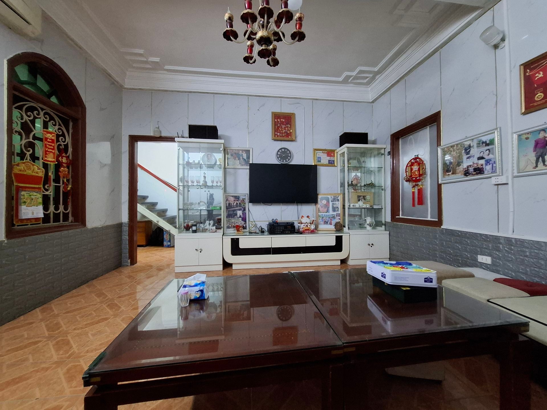 Bán nhà Trương Định - diện tích 289,5m2 2 tầng - Lô góc 2 mặt thoáng - giá 69 tỷ