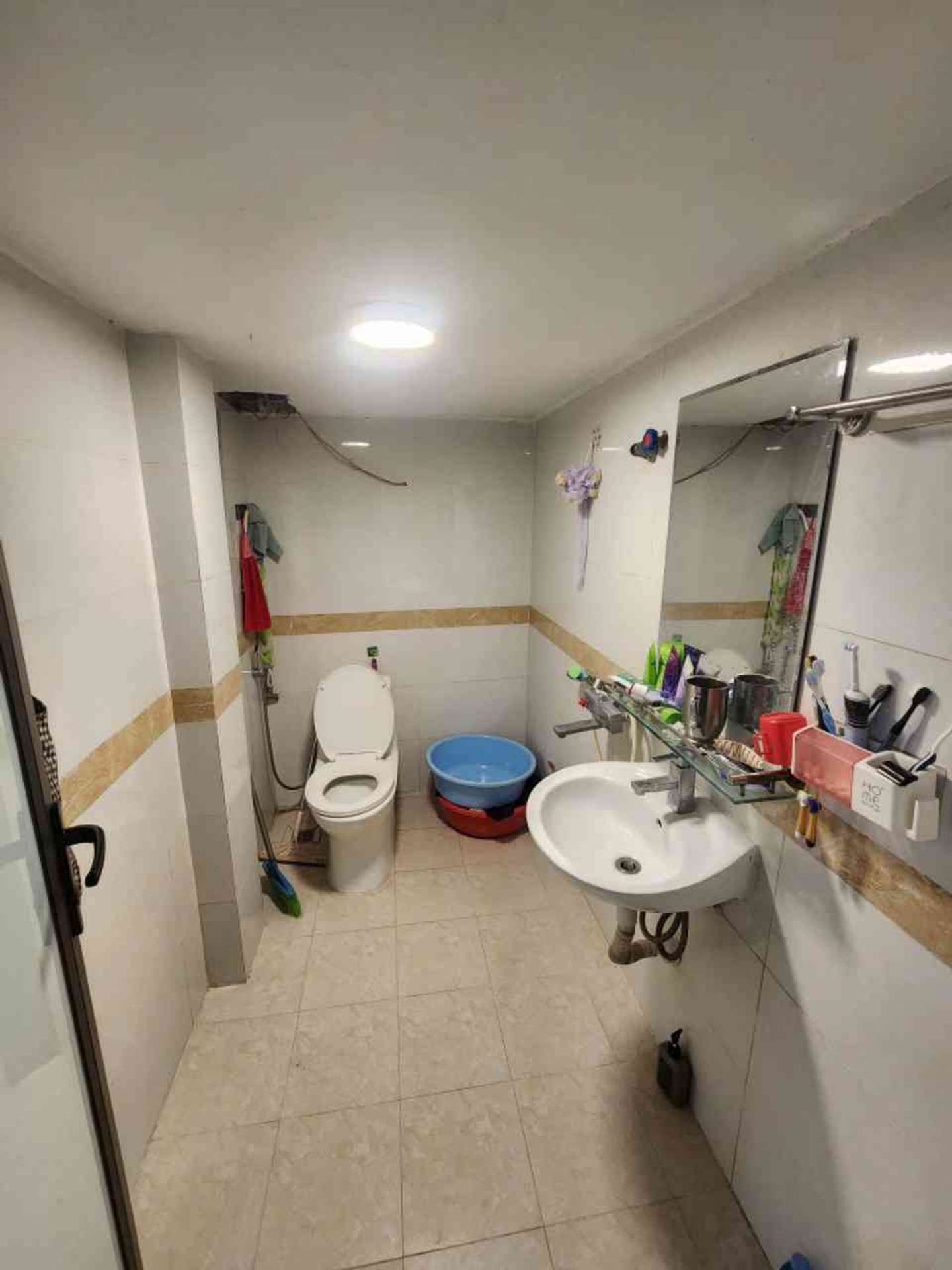 Bán nhà Thanh Lân - diện tích 42m2 5 tầng - Nhà dân xây chắc chắn - giá 6,75 tỷ