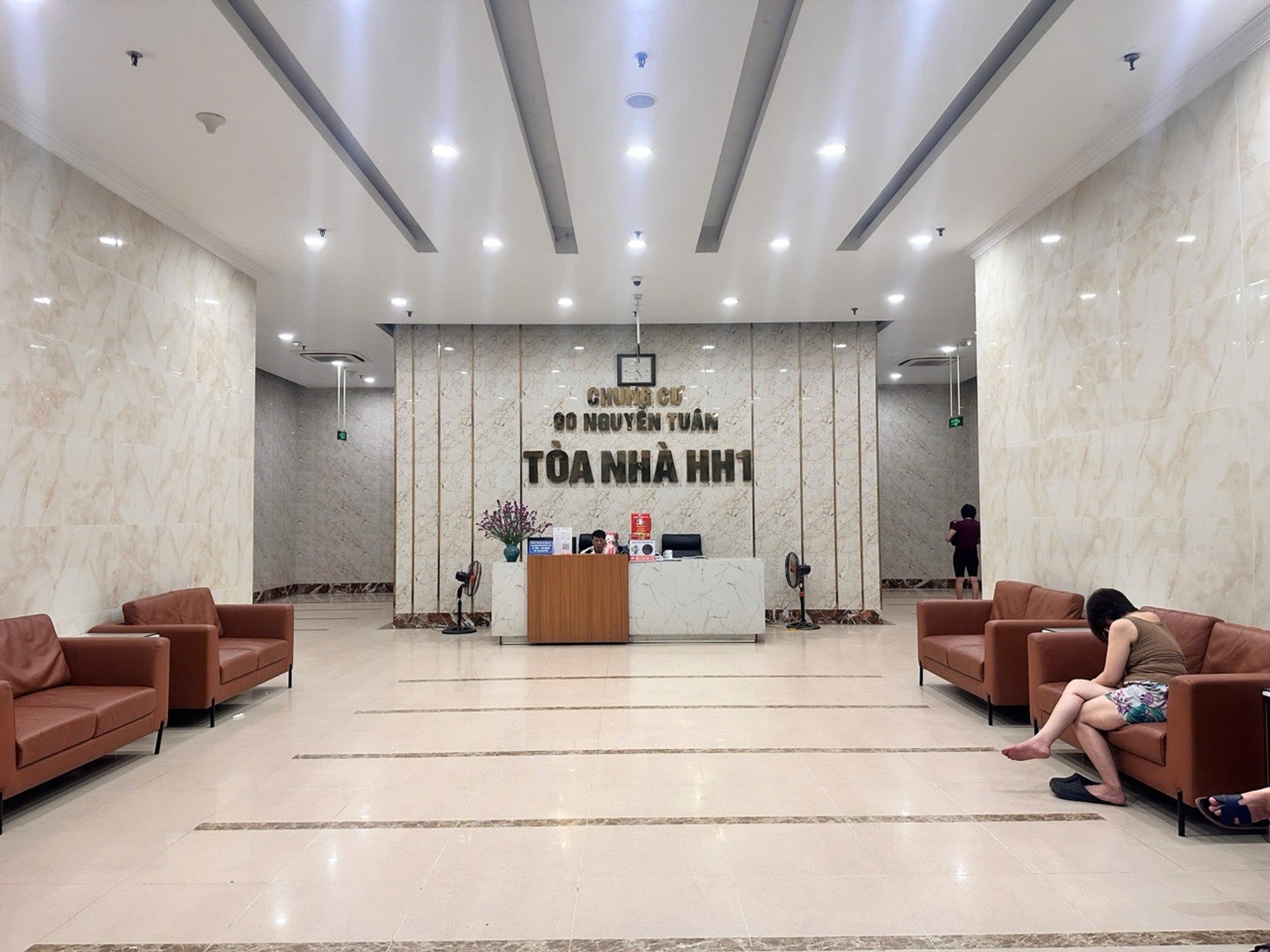 Bán nhà 90 Nguyễn Tuân - diện tích 71m2 26 tầng - Căn hộ tầng cao, view thoáng - giá 7,6 tỷ