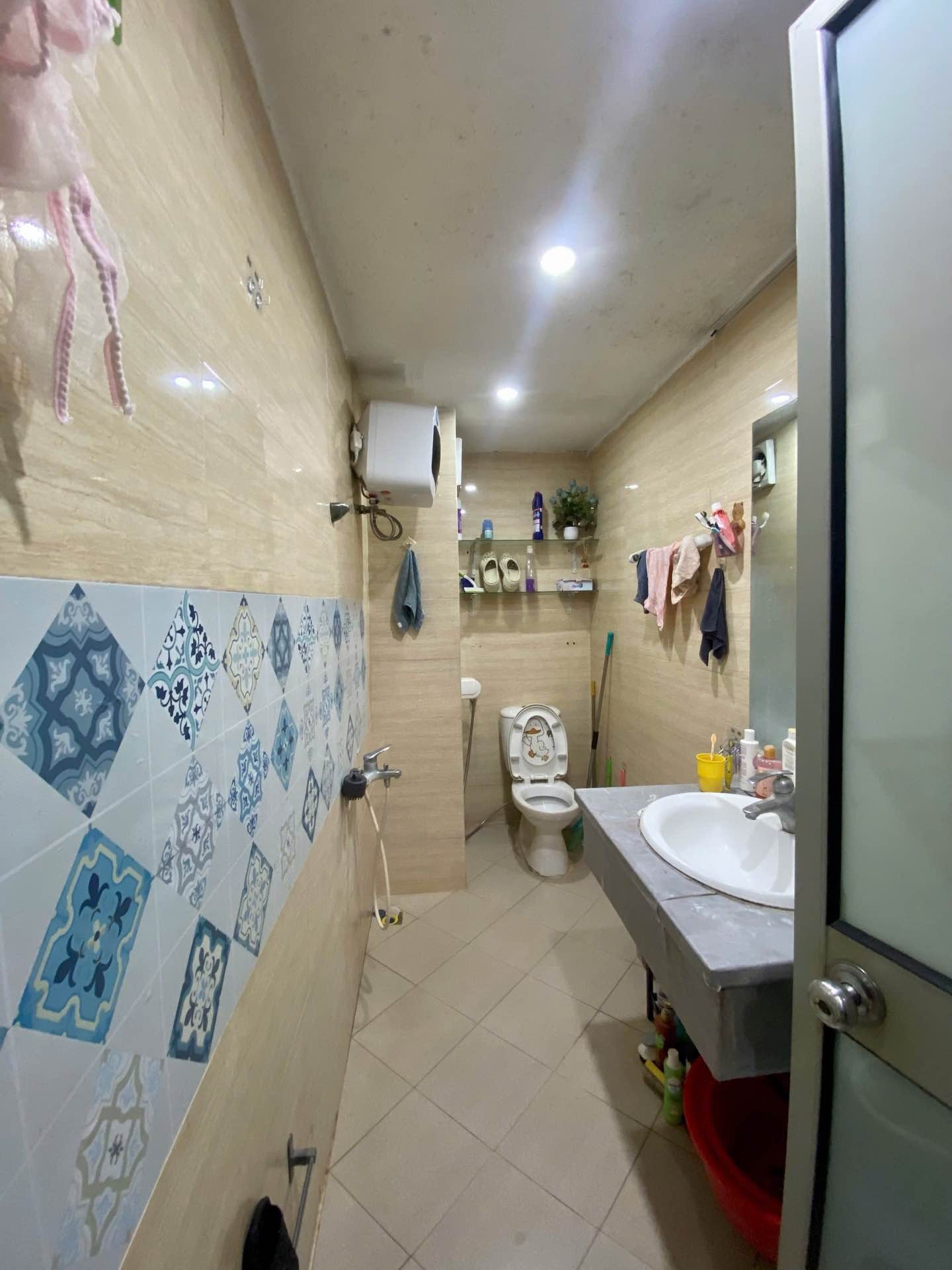 Bán nhà Nguyễn Đức Cảnh - diện tích 69m2 4 tầng - Thang máy - giá 5,3 tỷ