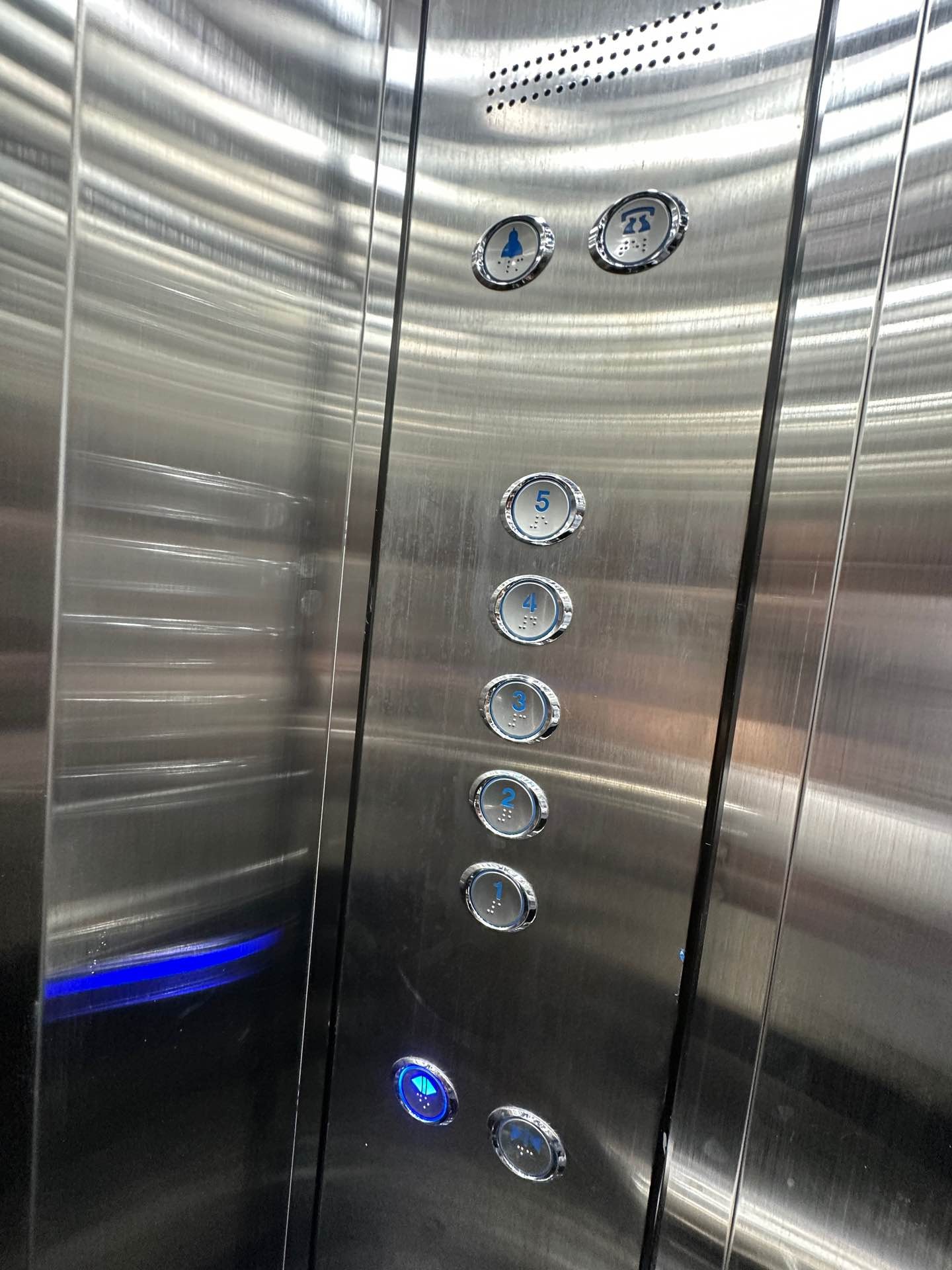 Bán nhà Vĩnh Hưng - diện tích 76m2 5 tầng - Sát mặt phố - giá 17 tỷ