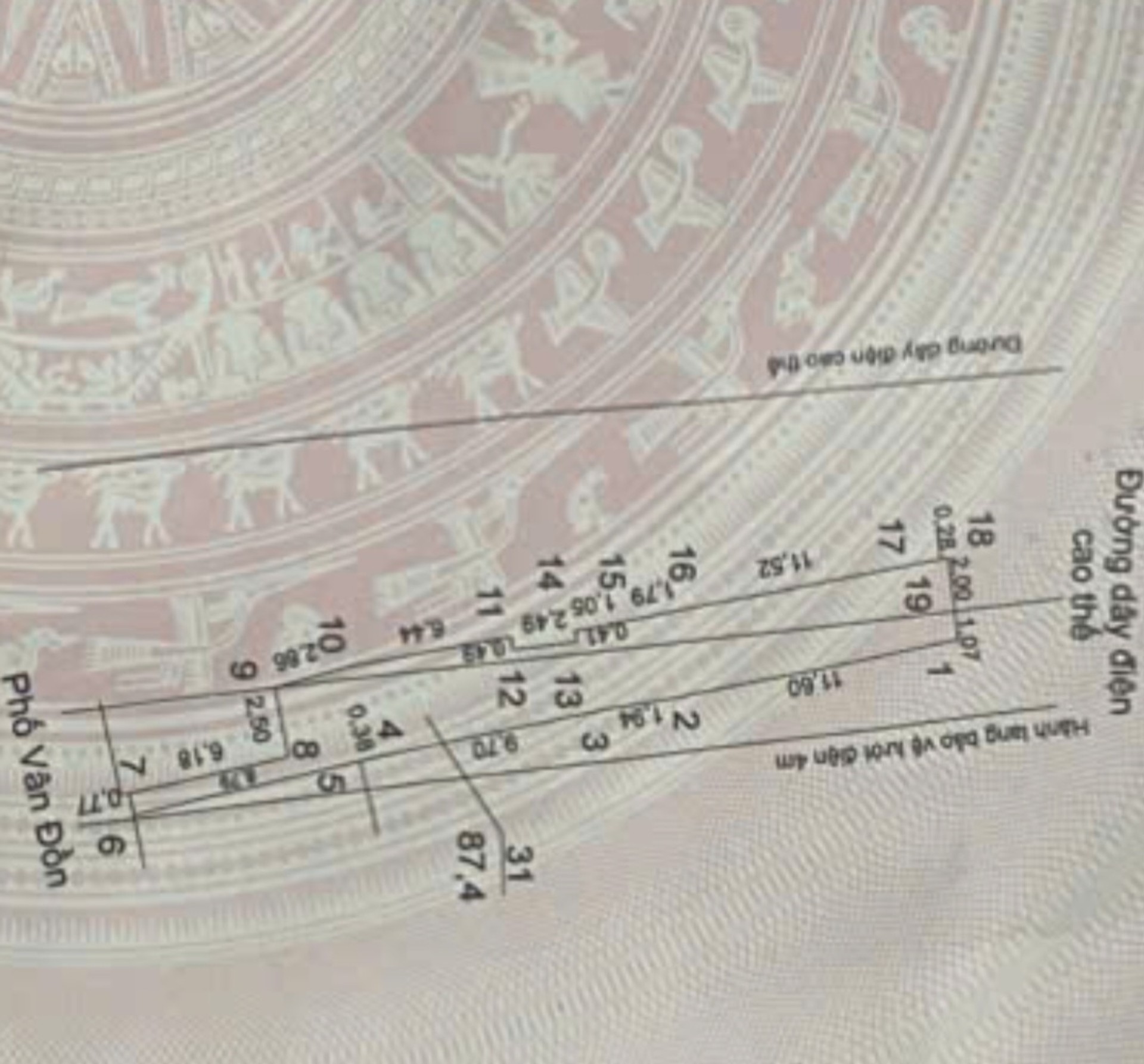 Bán nhà Vân Đồn - diện tích 87.4m2 2 tầng - Ô TÔ TRÁNH - giá 35 tỷ