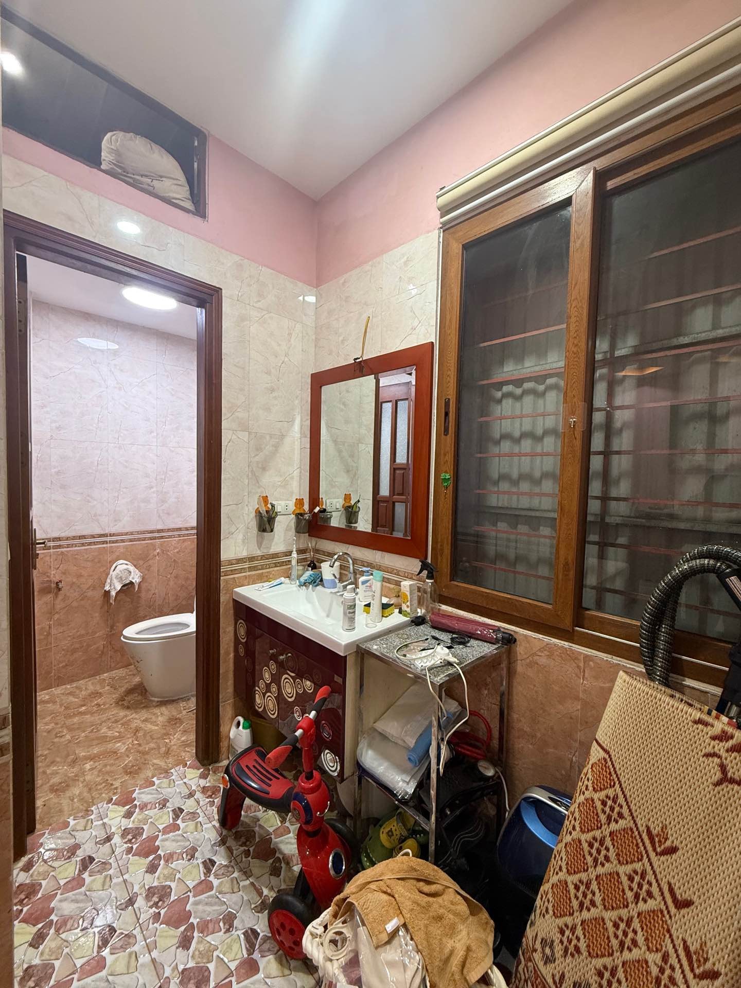 Bán nhà Trần Khát Chân - diện tích 107m2 7 tầng - Lô góc 3 thoáng - giá 29,5 tỷ