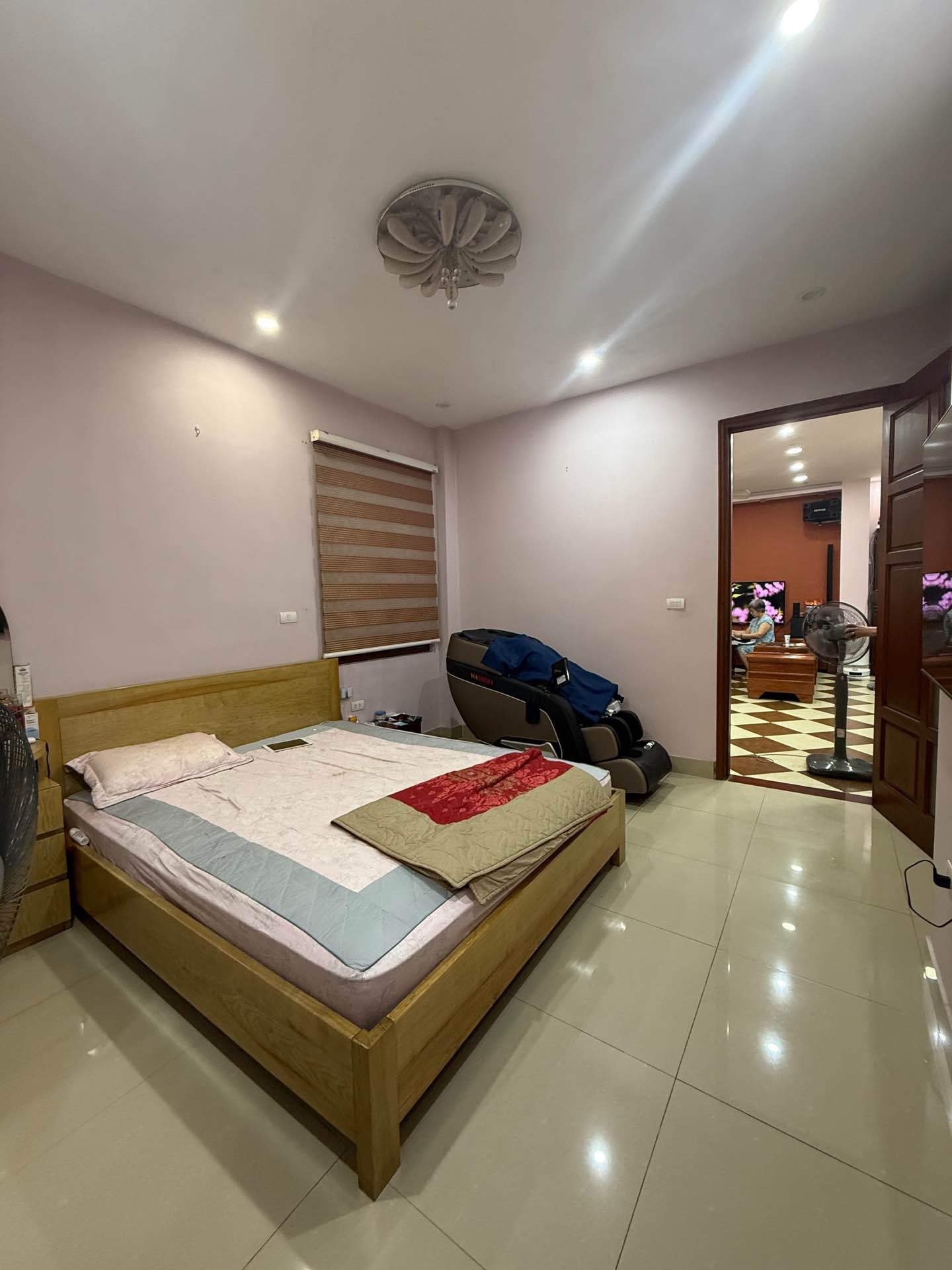 Bán nhà Trần Khát Chân - diện tích 107m2 7 tầng - Lô góc 3 thoáng - giá 29,5 tỷ