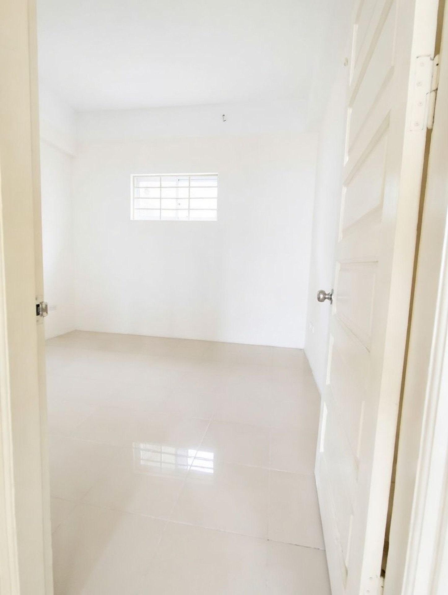 Bán nhà Hoàng Mai - diện tích 64m2 17 tầng - VIEW HỒ CỰC HIẾM - giá 5,4 tỷ