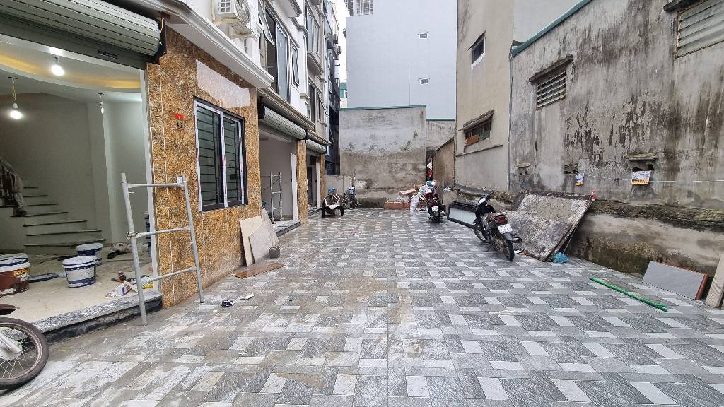 Bán nhà Định Công Hạ - diện tích 30m2 6 tầng - Ô tô chạy - giá 9,7 tỷ