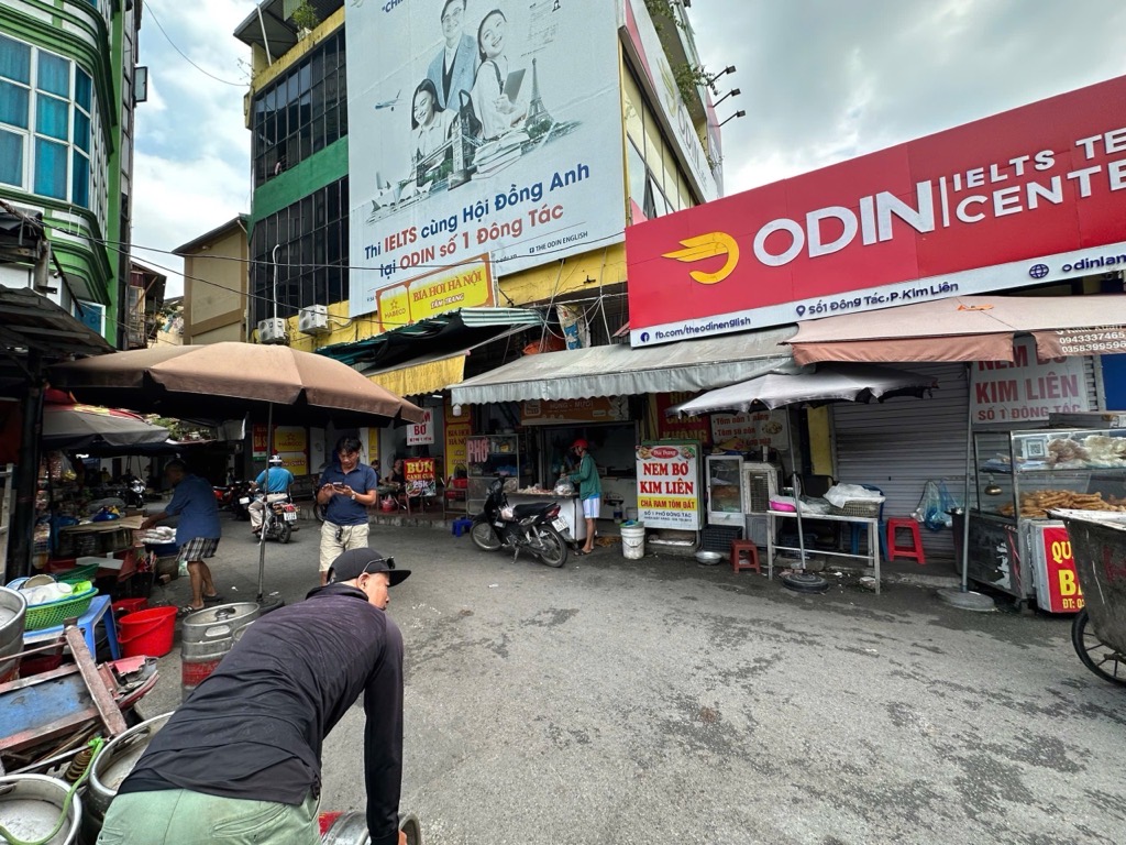 Bán nhà Phạm Ngọc Thạch - diện tích 135m2 3 tầng - Lô góc 3 mặt thoáng - giá 31 tỷ