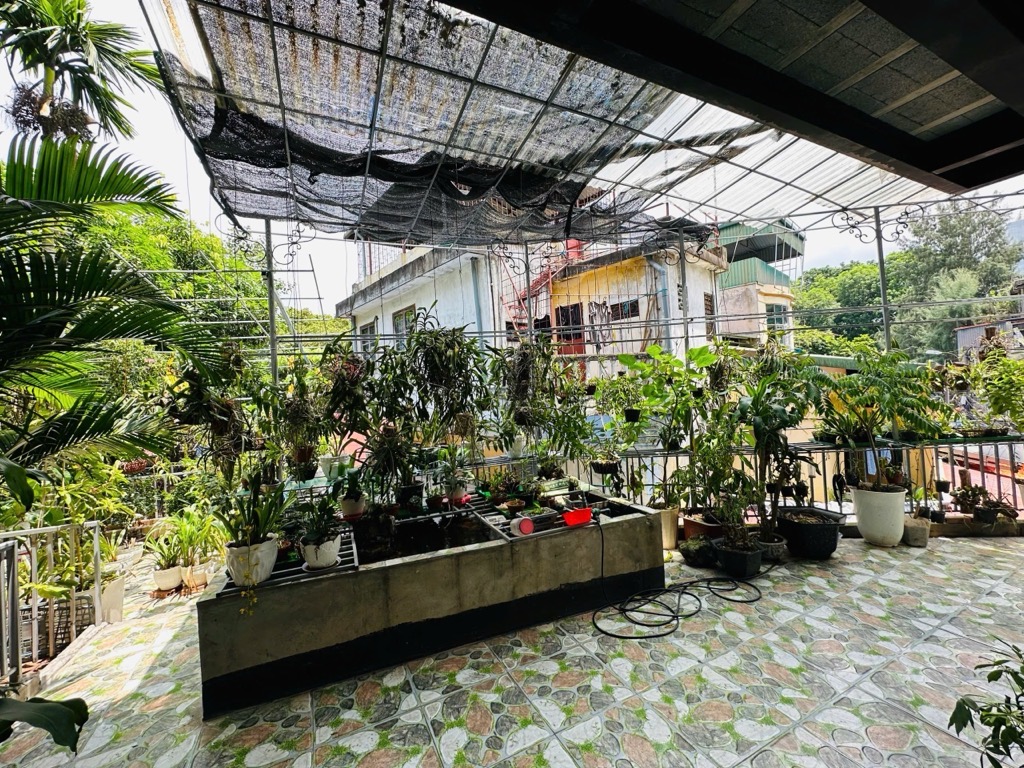 Bán nhà Phạm Ngọc Thạch - diện tích 135m2 3 tầng - Lô góc 3 mặt thoáng - giá 31 tỷ