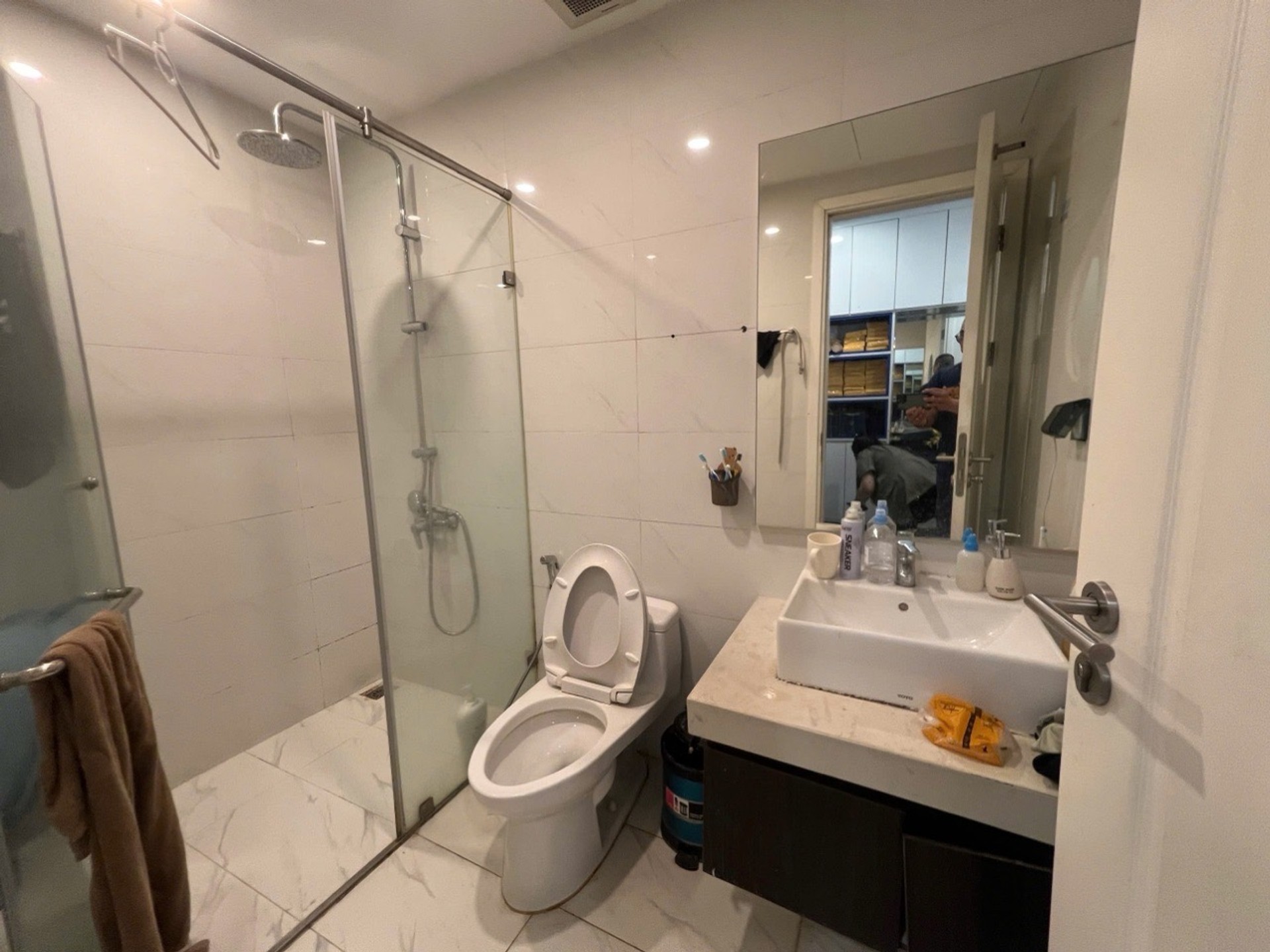 Bán nhà Minh Khai - diện tích 98m2 7 tầng - Căn hộ cao cấp - giá 13,9 tỷ