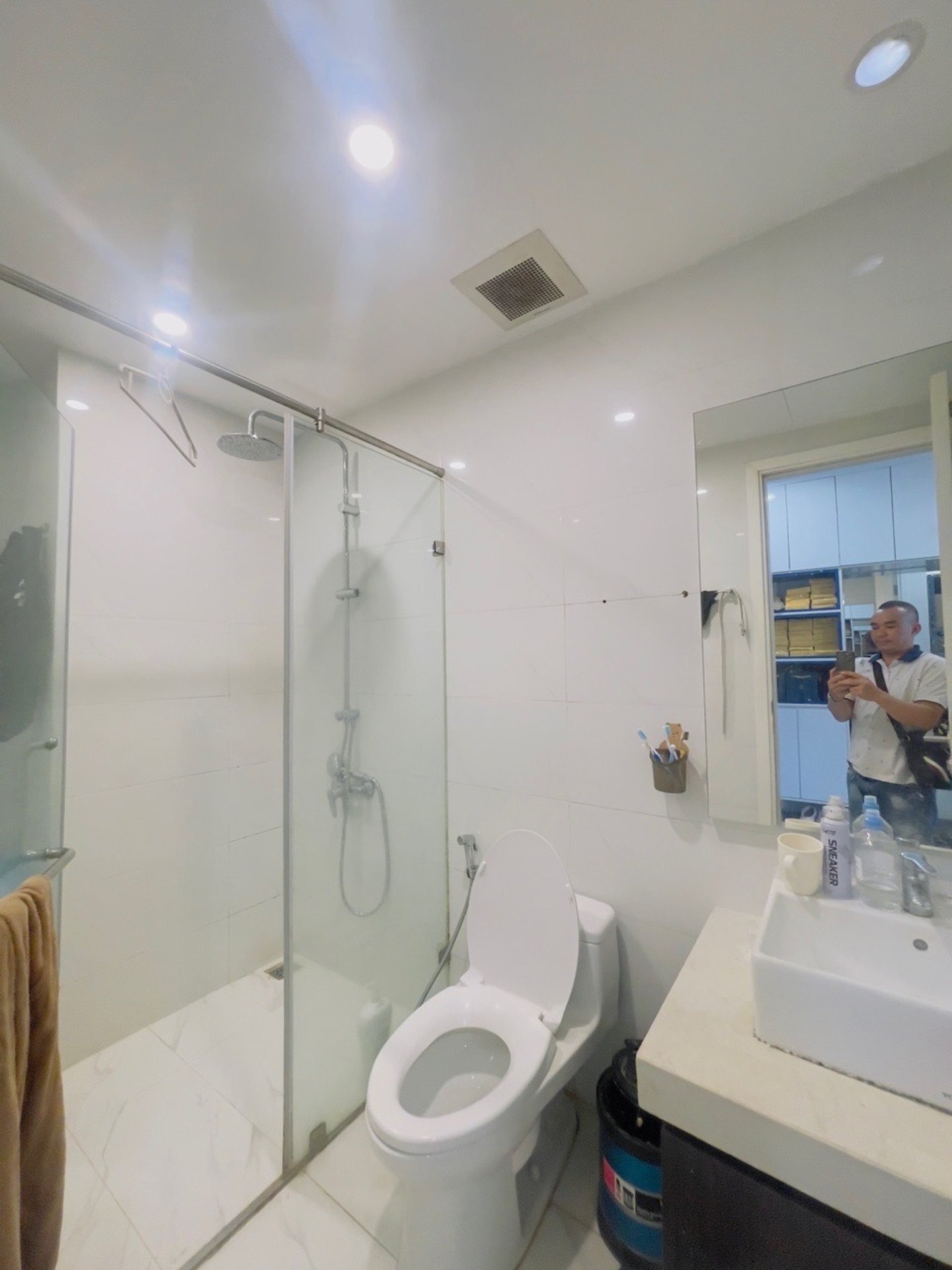 Bán nhà Minh Khai - diện tích 98m2 7 tầng - Căn hộ cao cấp - giá 13,9 tỷ