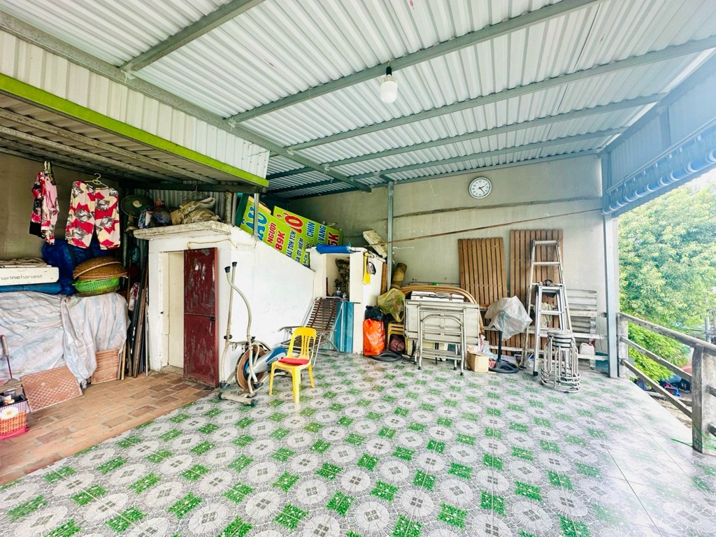 Bán nhà Văn Chương - diện tích 98m2 3 tầng - Lô góc, ô tô chạy vòng quanh - giá 33,5 tỷ