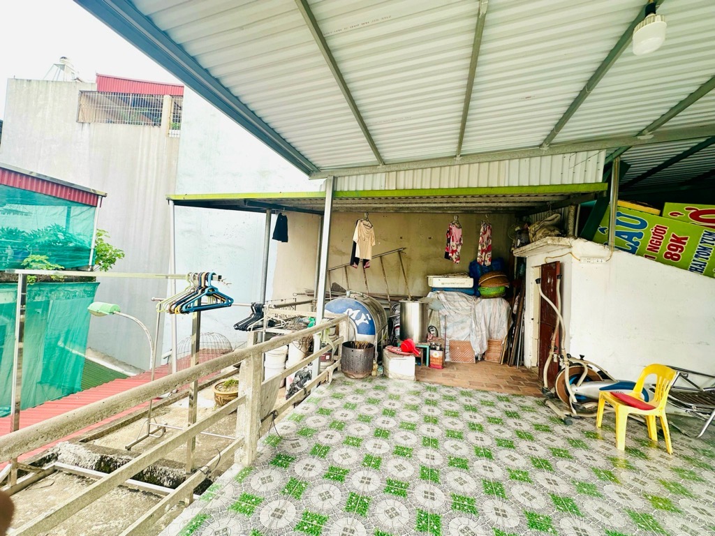 Bán nhà Văn Chương - diện tích 98m2 3 tầng - Lô góc, ô tô chạy vòng quanh - giá 33,5 tỷ