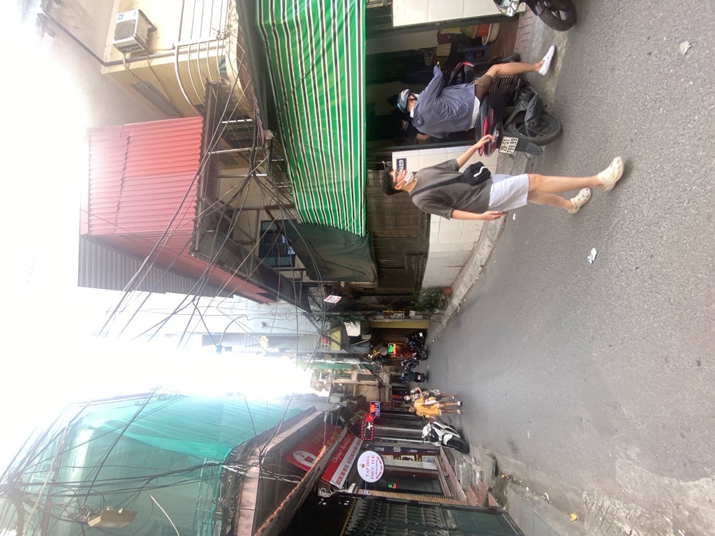 Bán nhà Văn Chương - diện tích 98m2 3 tầng - Lô góc, ô tô chạy vòng quanh - giá 33,5 tỷ