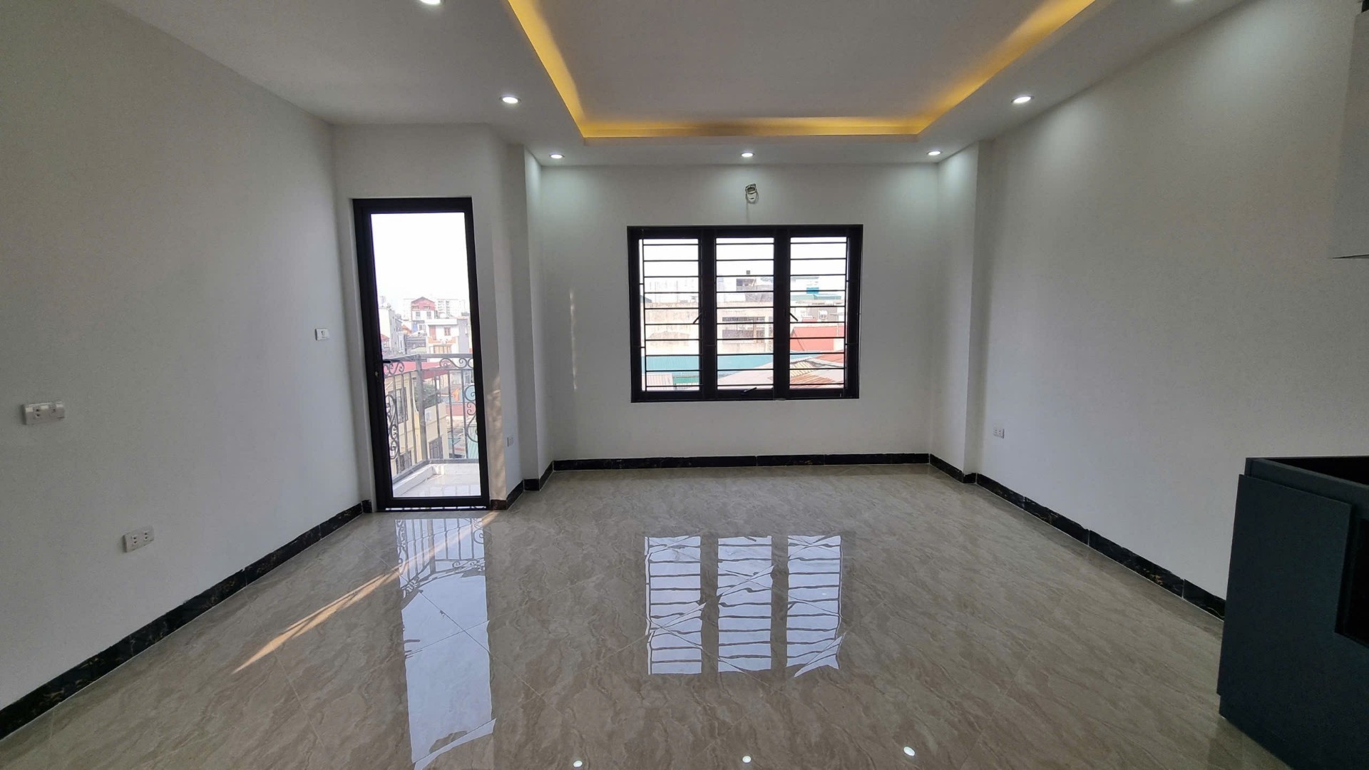 Bán nhà Định Công Hạ - diện tích 41m2 6 tầng - thang máy - giá 12,8 tỷ