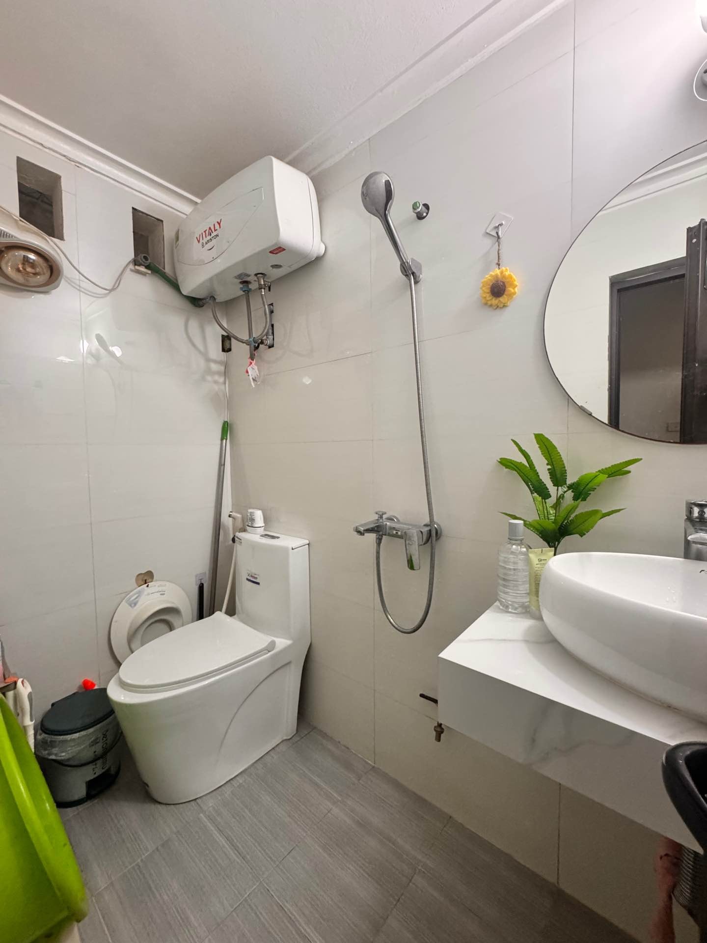 Bán nhà Đại Từ - diện tích 30m2 5 tầng - Ngõ rộng thoáng - giá 8 tỷ