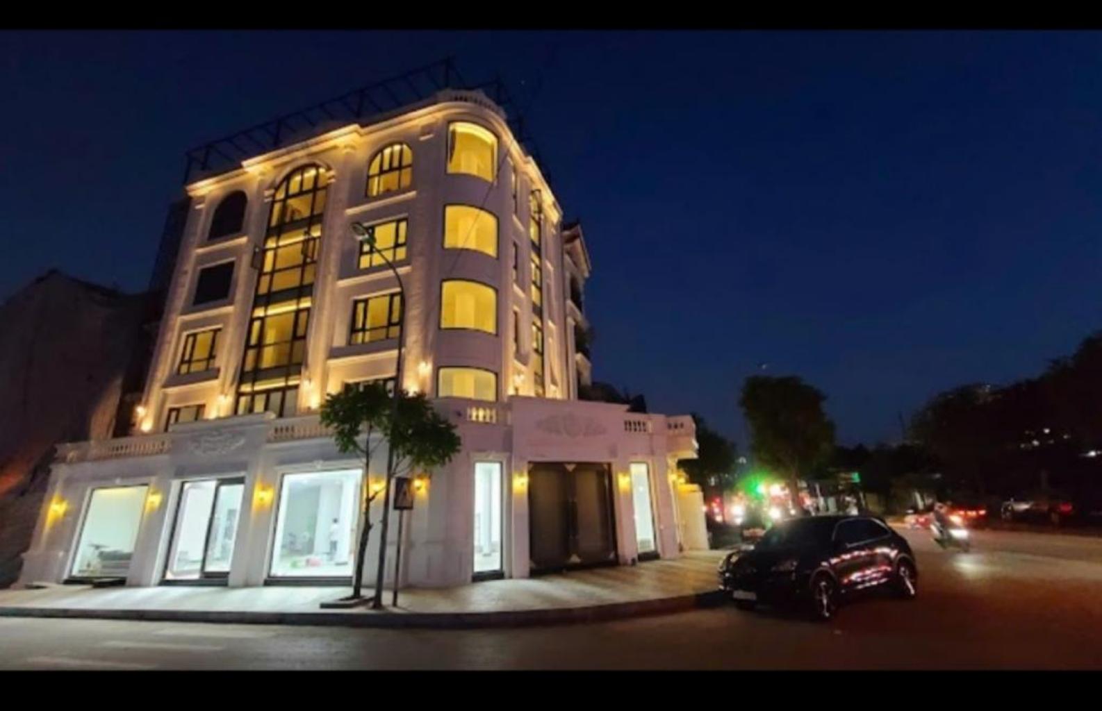 Bán nhà Yên Xá - diện tích 212m2 7 tầng - Lô góc 2 mặt thoáng - giá 86 tỷ