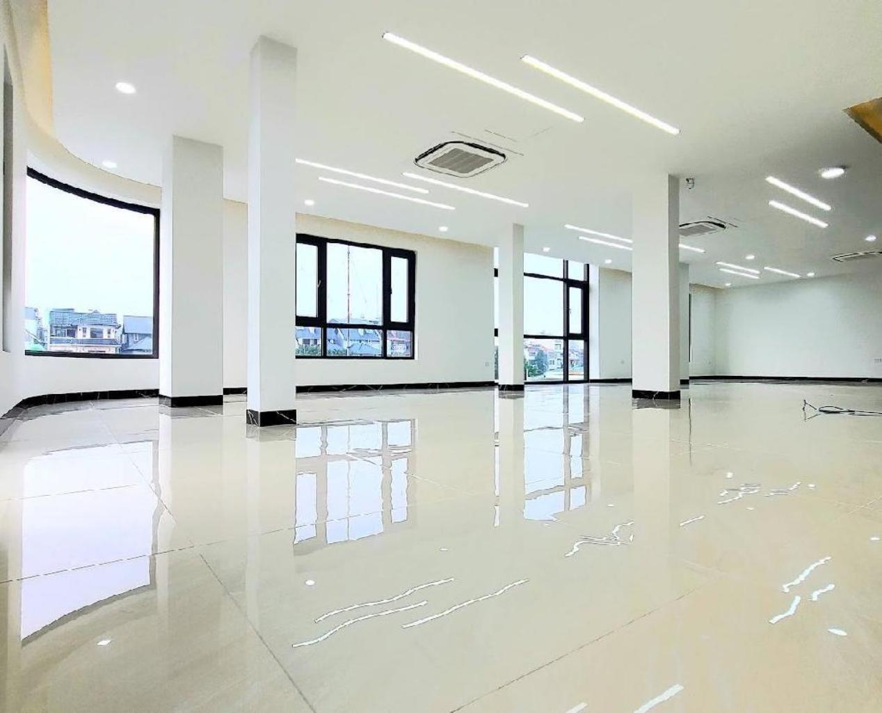Bán nhà Yên Xá - diện tích 212m2 7 tầng - Lô góc 2 mặt thoáng - giá 86 tỷ