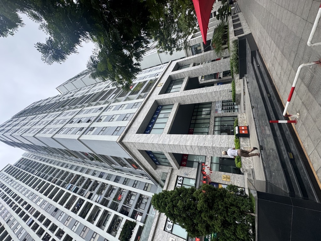 Bán nhà Trần Thủ Độ - diện tích 62m2 1 tầng - Sàn TMDV - giá 4,5 tỷ