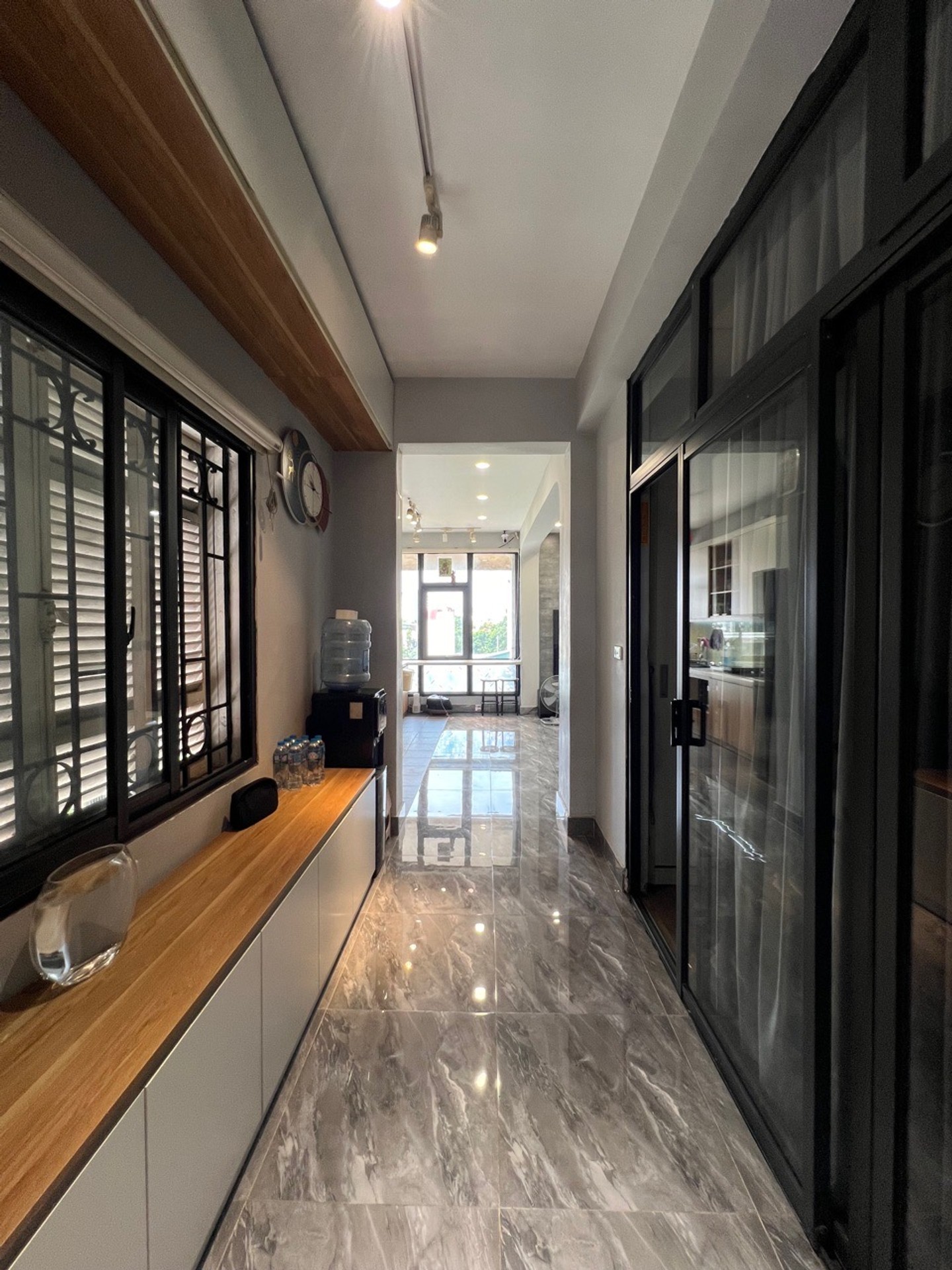 Bán nhà TT Hồ Việt Xô - diện tích 150m2 5 tầng - Căn góc view thoáng - giá 7,2 tỷ