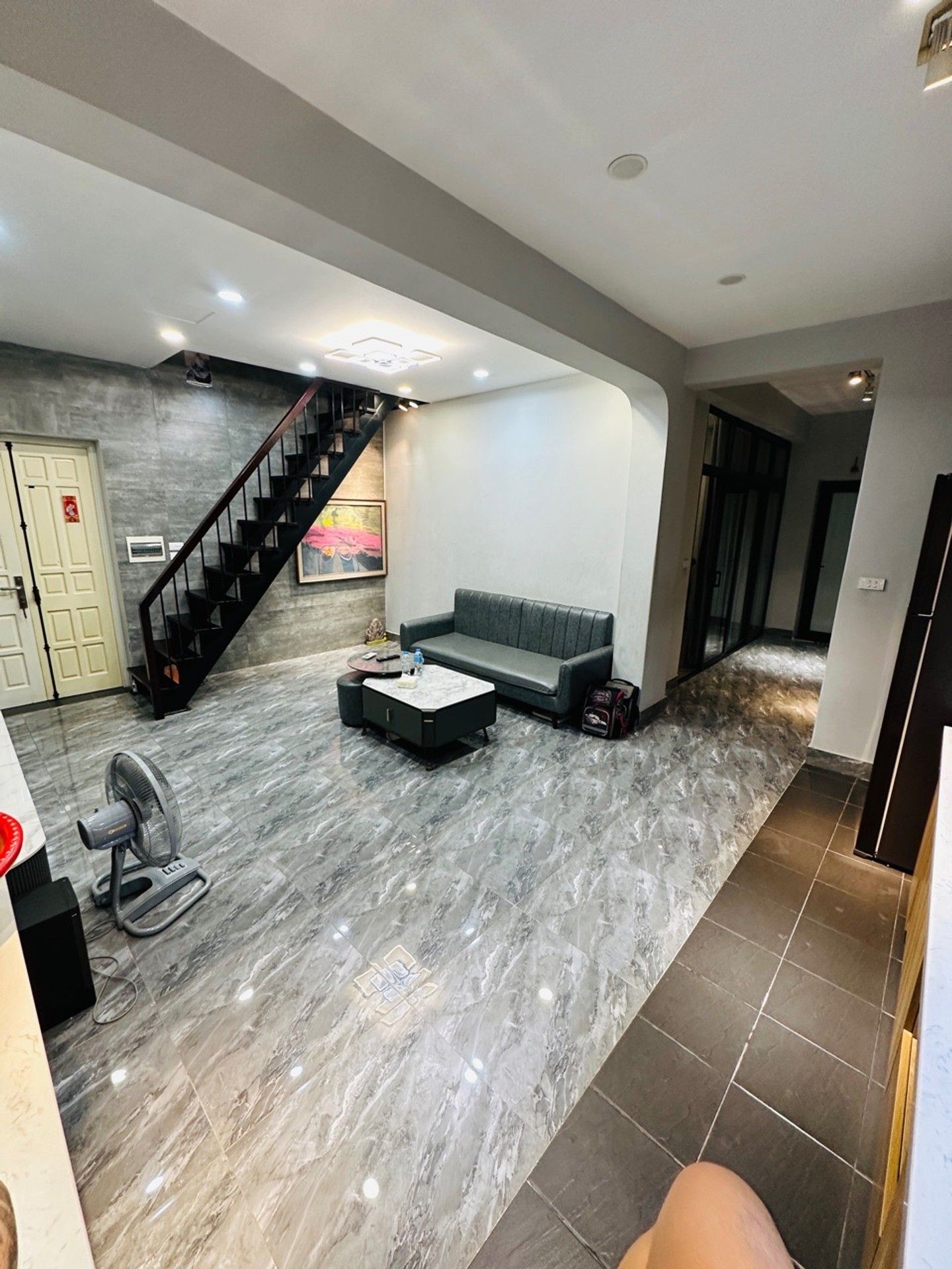 Bán nhà TT Hồ Việt Xô - diện tích 150m2 5 tầng - Căn góc view thoáng - giá 7,2 tỷ