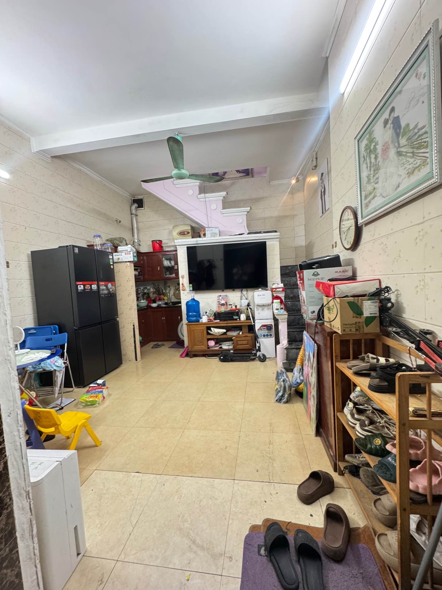 Bán nhà Nguyễn Khoái - diện tích 25m2 2 tầng - Mặt tiền rộng - giá 6 tỷ