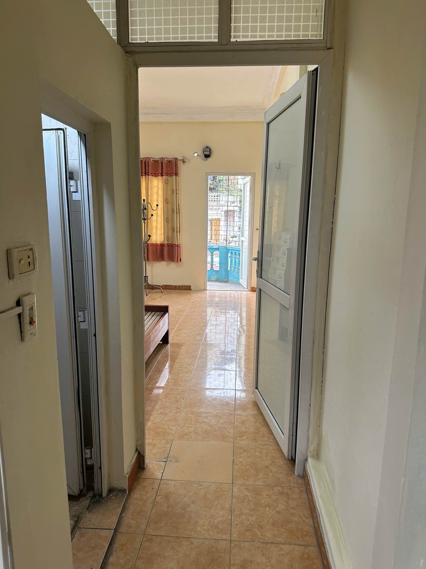 Bán nhà Minh Khai - diện tích 28m2 4 tầng - Nhà đẹp hiếm có - giá 6,99 tỷ