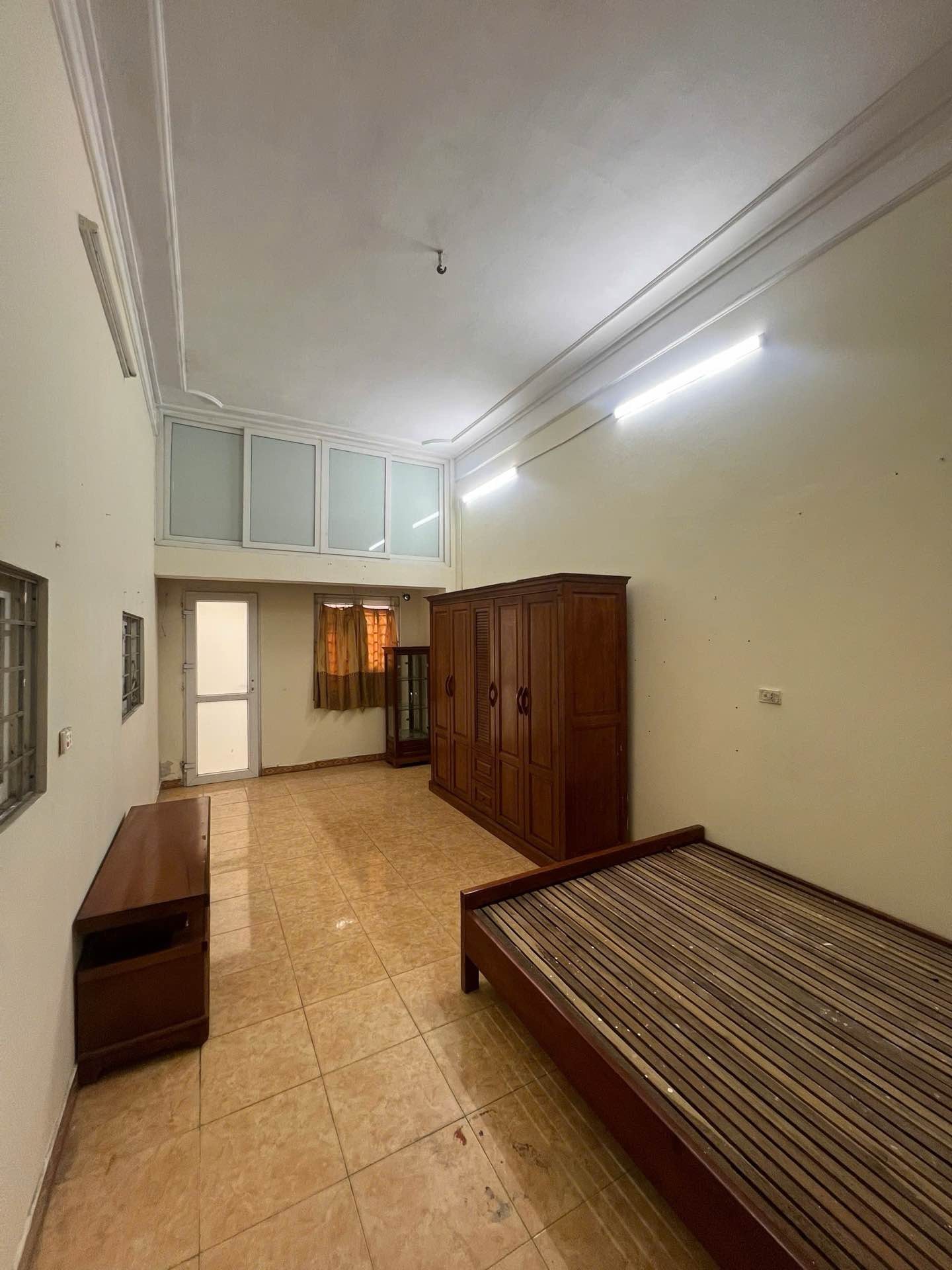 Bán nhà Minh Khai - diện tích 28m2 4 tầng - Nhà đẹp hiếm có - giá 6,99 tỷ