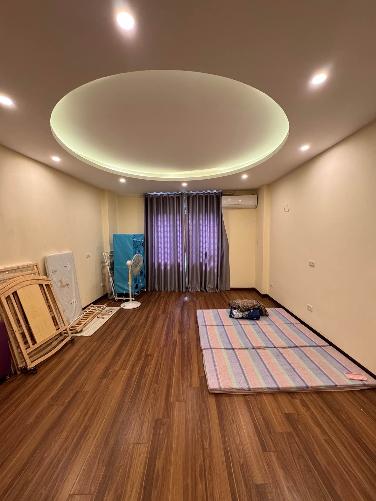 Bán nhà Vĩnh Hưng - diện tích 31m2 5 tầng - Lô góc - giá 6,6 tỷ