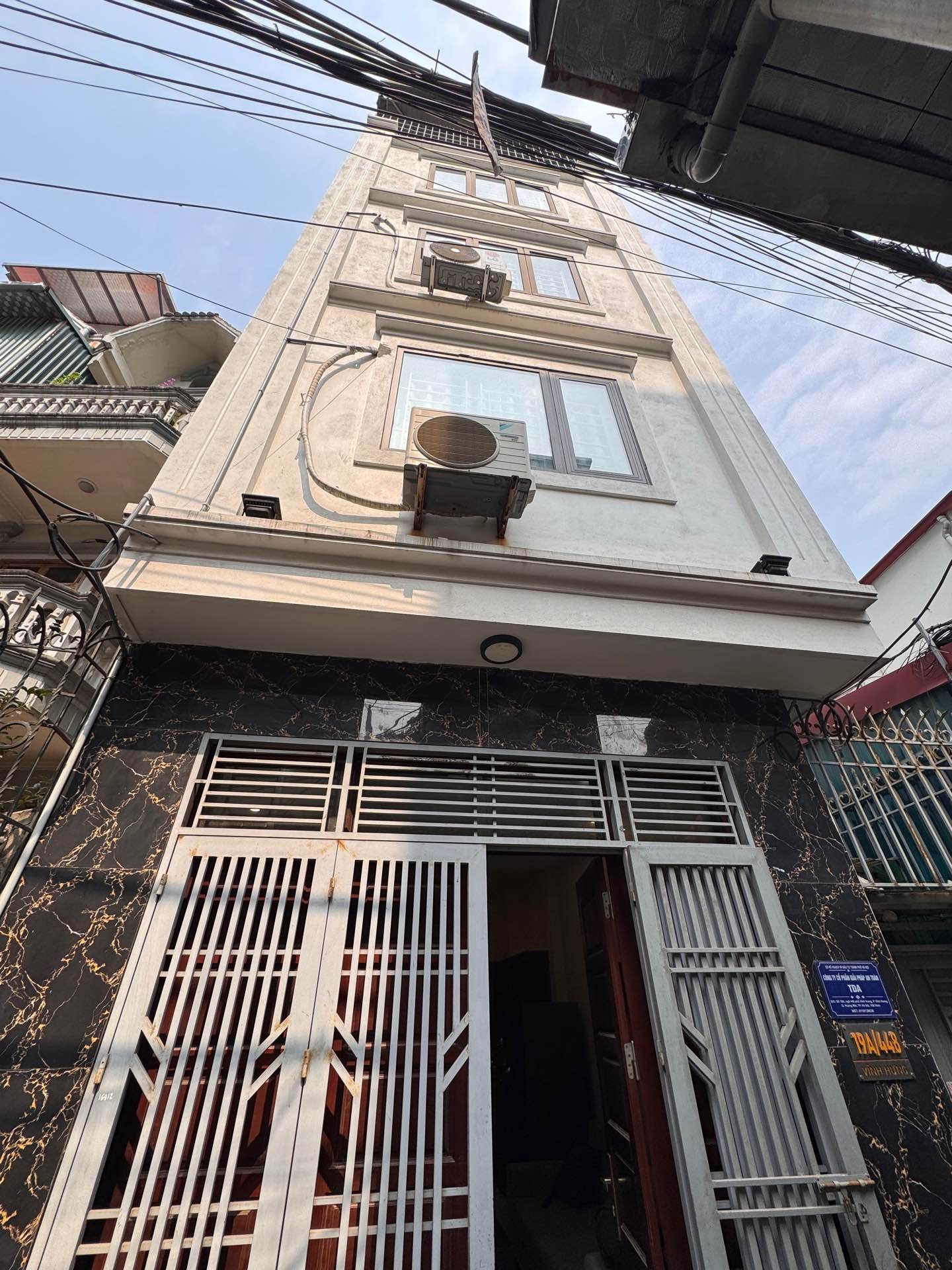 Bán nhà Vĩnh Hưng - diện tích 31m2 5 tầng - Lô góc - giá 6,6 tỷ