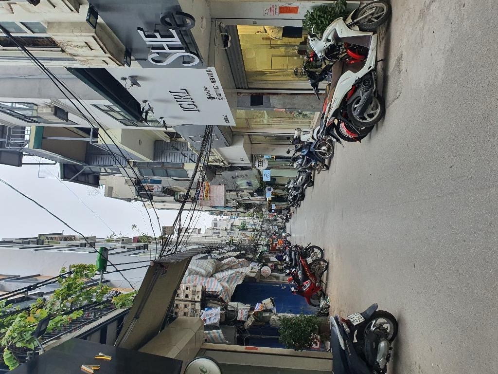 Bán nhà Ô Chợ Dừa - diện tích 60m2 3 tầng - Mặt phố kinh doanh sầm uất - giá 35,5 tỷ