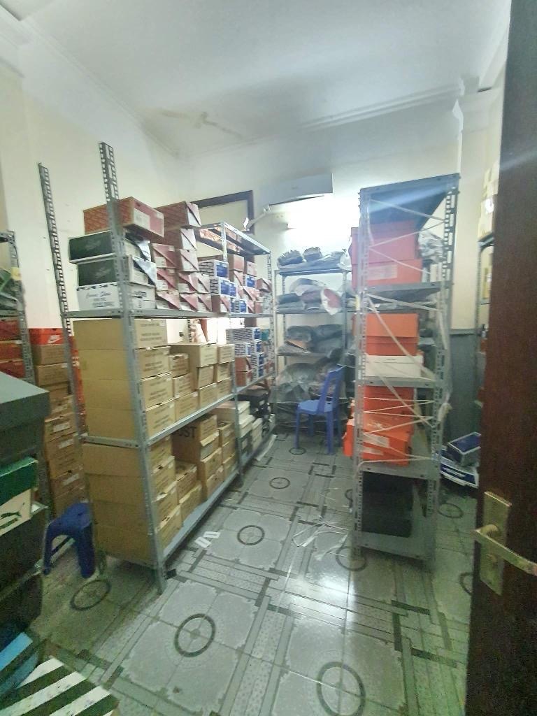 Bán nhà Ô Chợ Dừa - diện tích 60m2 3 tầng - Mặt phố kinh doanh sầm uất - giá 35,5 tỷ