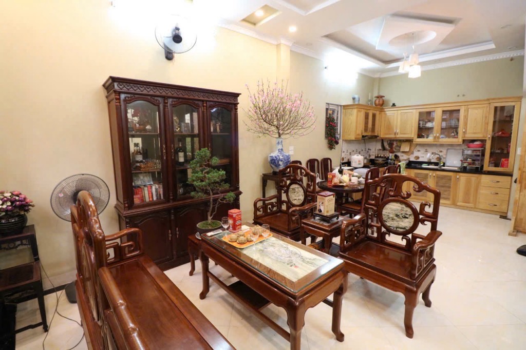 Bán nhà Minh Khai - diện tích 45m2 5 tầng - Nhà đẹp hiếm có - giá 10,9 tỷ