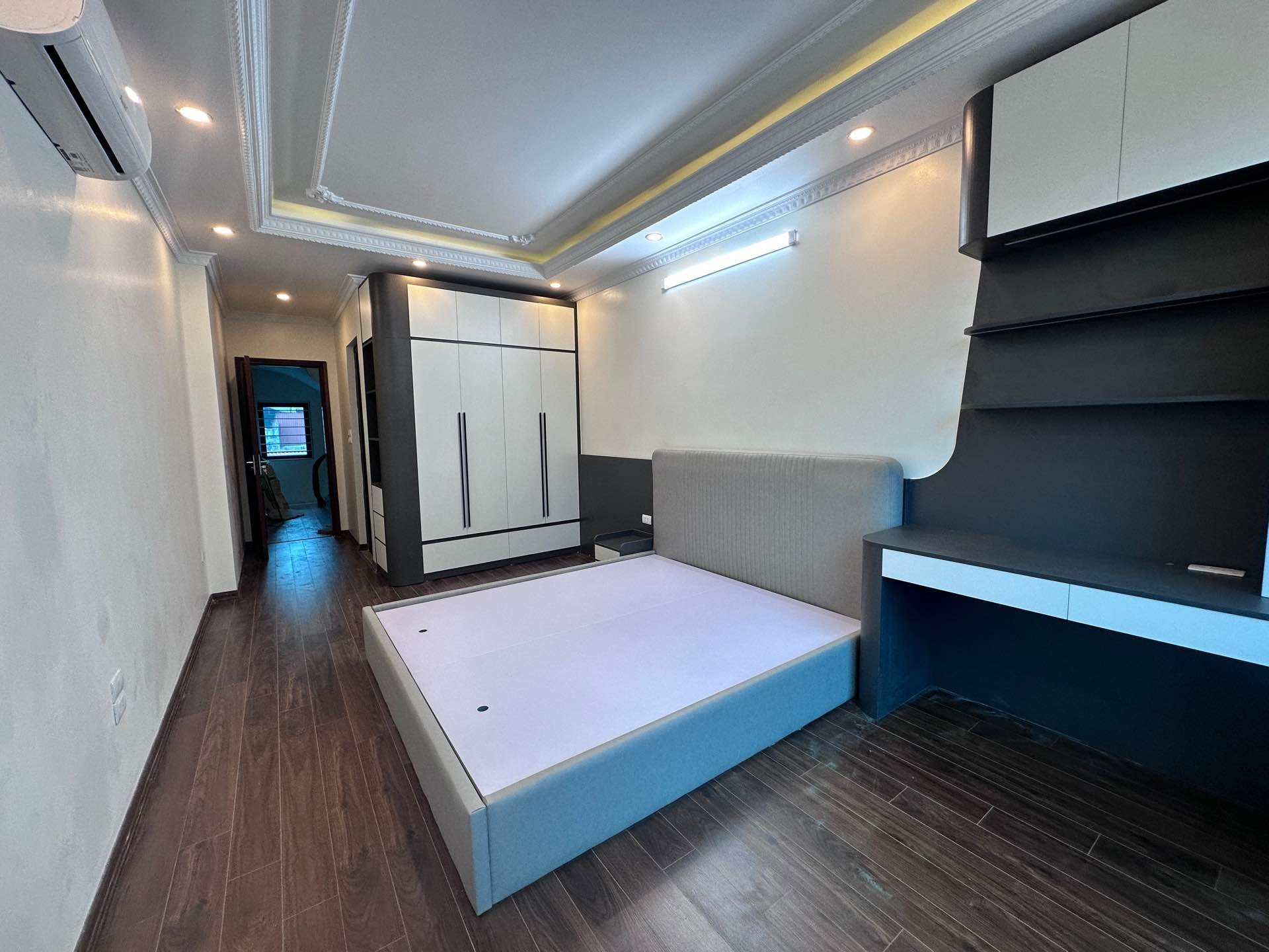 Bán nhà Minh Khai - diện tích 38m2 6 tầng - Siêu phẩm nhà mới - giá 14,8 tỷ