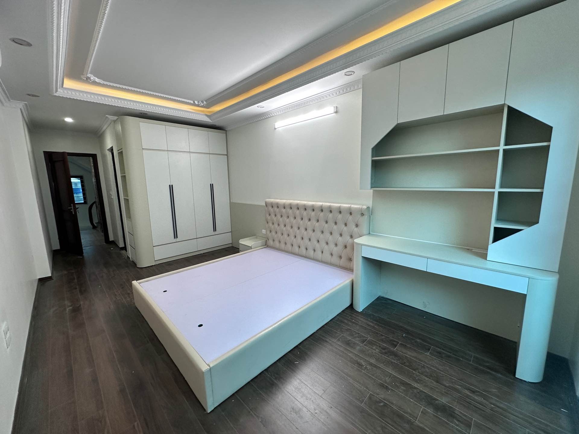 Bán nhà Minh Khai - diện tích 38m2 6 tầng - Siêu phẩm nhà mới - giá 14,8 tỷ