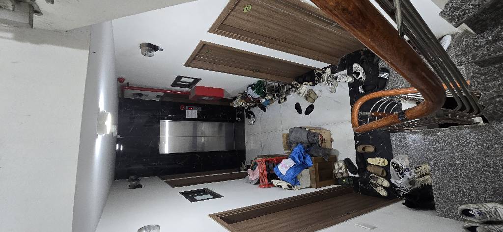 Bán nhà Tân Triều - diện tích 110m2 9 tầng - Ô tô tránh - giá 25 tỷ