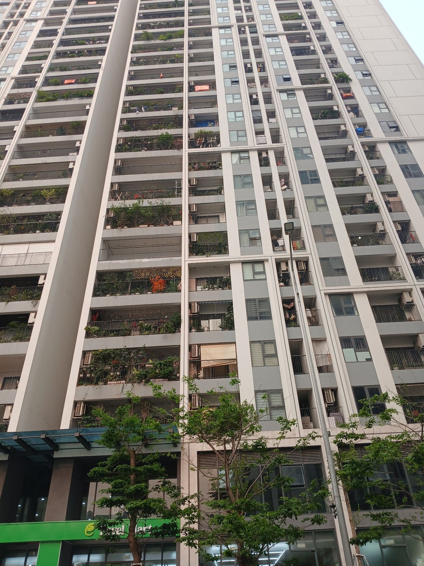 Bán nhà Hoàng Văn Thụ - diện tích 78m2 1 tầng - Căn hộ đẹp, nội thất tâm huyết - giá 7,2 tỷ