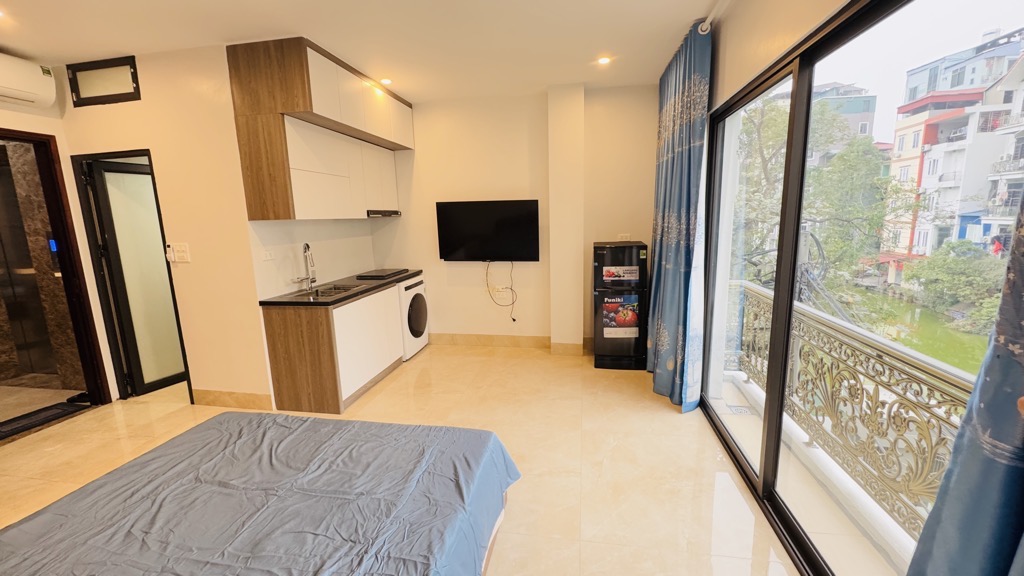 Bán nhà Đường Láng - diện tích 60m2 8 tầng - ô tô vào nhà - giá 38,3 tỷ