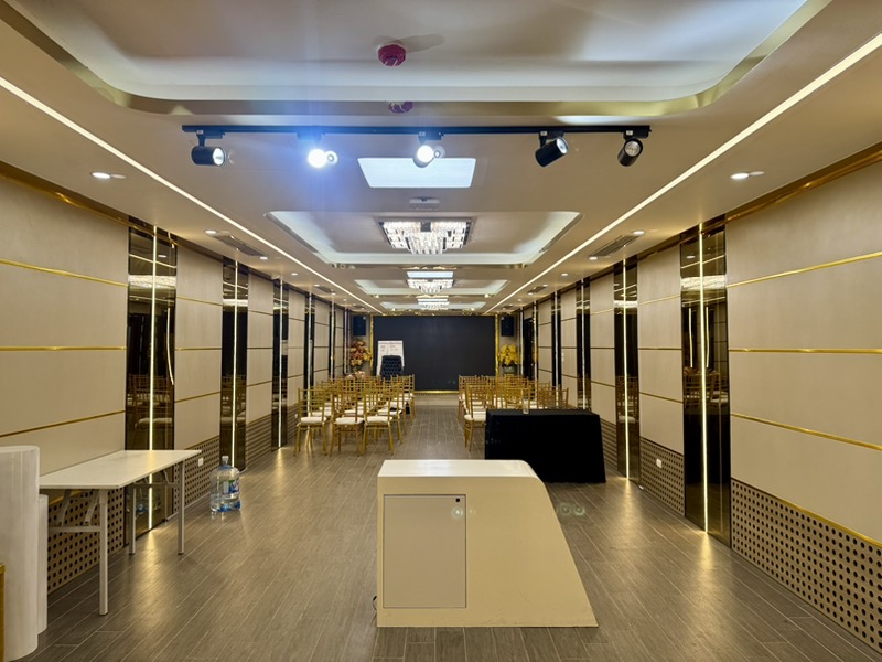 Bán nhà Nguyễn Xiển - diện tích 139m2 8 tầng - Mặt ngõ Vip hơn Mặt phố - giá 76,8 tỷ