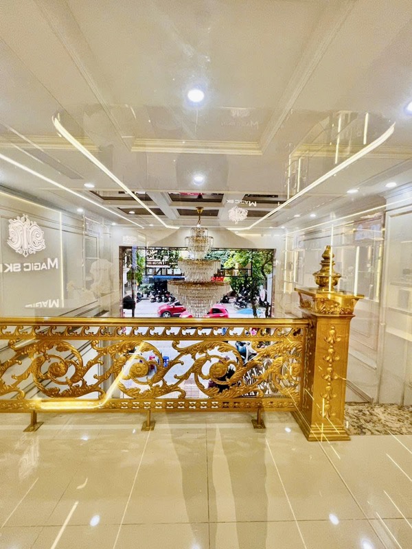 Bán nhà Nguyễn Xiển - diện tích 139m2 8 tầng - Mặt ngõ Vip hơn Mặt phố - giá 76,8 tỷ