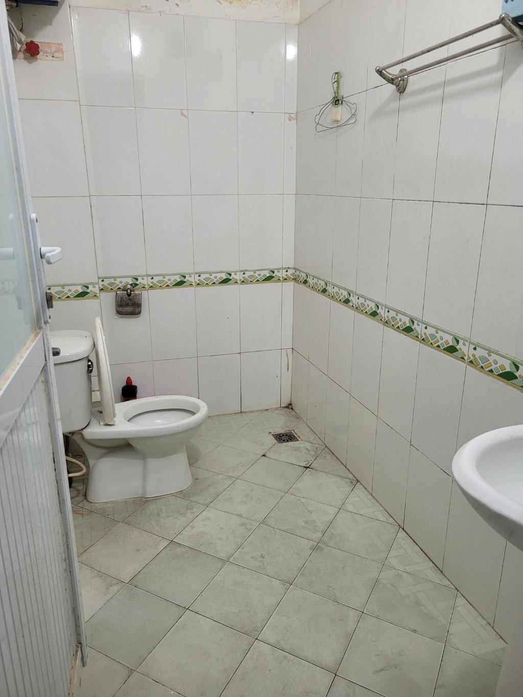 Bán nhà Khuất Duy Tiến - diện tích 90m2 6 tầng - ô tô tránh - giá 28 tỷ